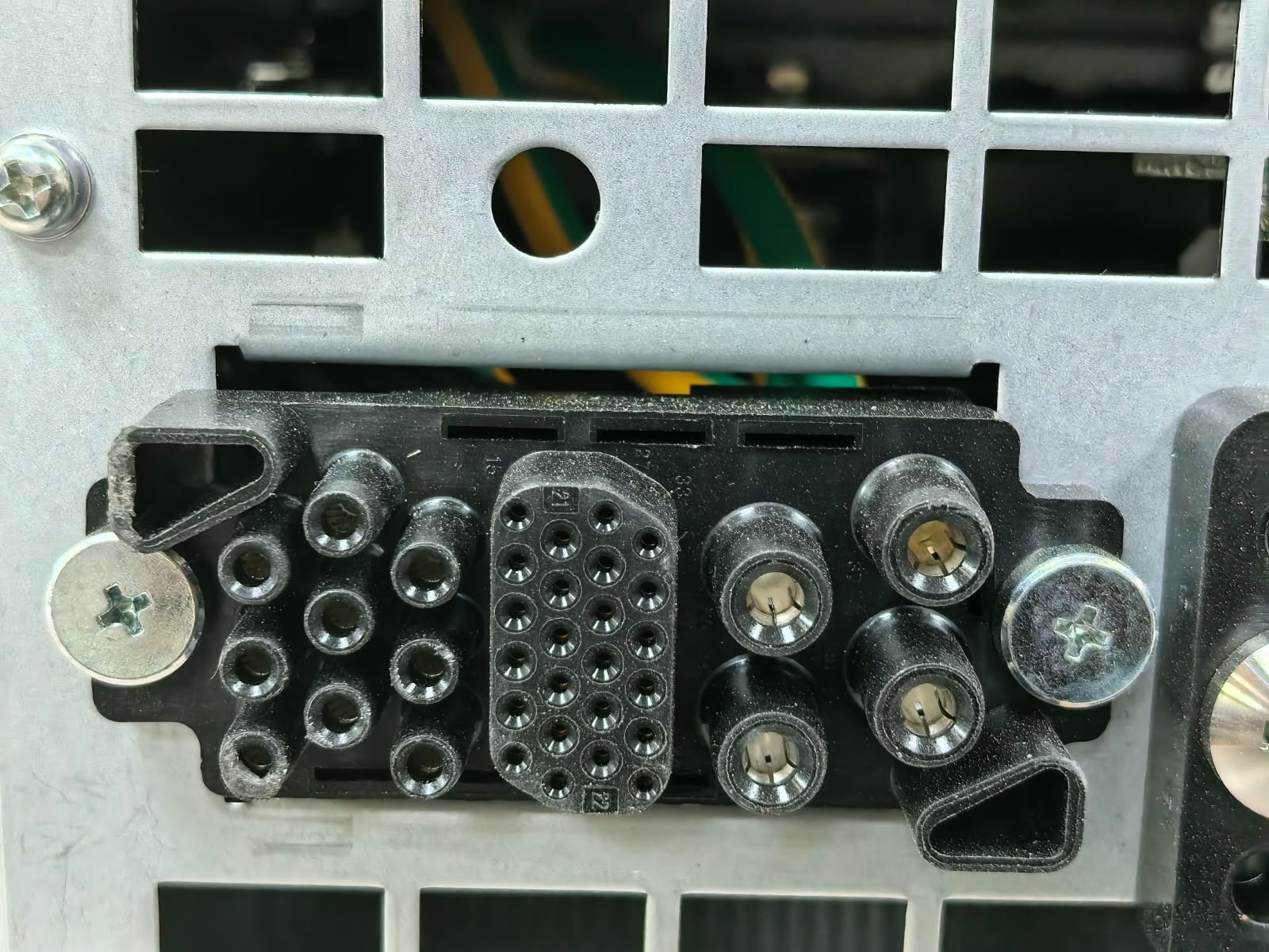 UPSBYPMODU00-01 02312NGX UPSBYPMODU00-01 02312NGX DUAL STEEL TELECOM UPS 9