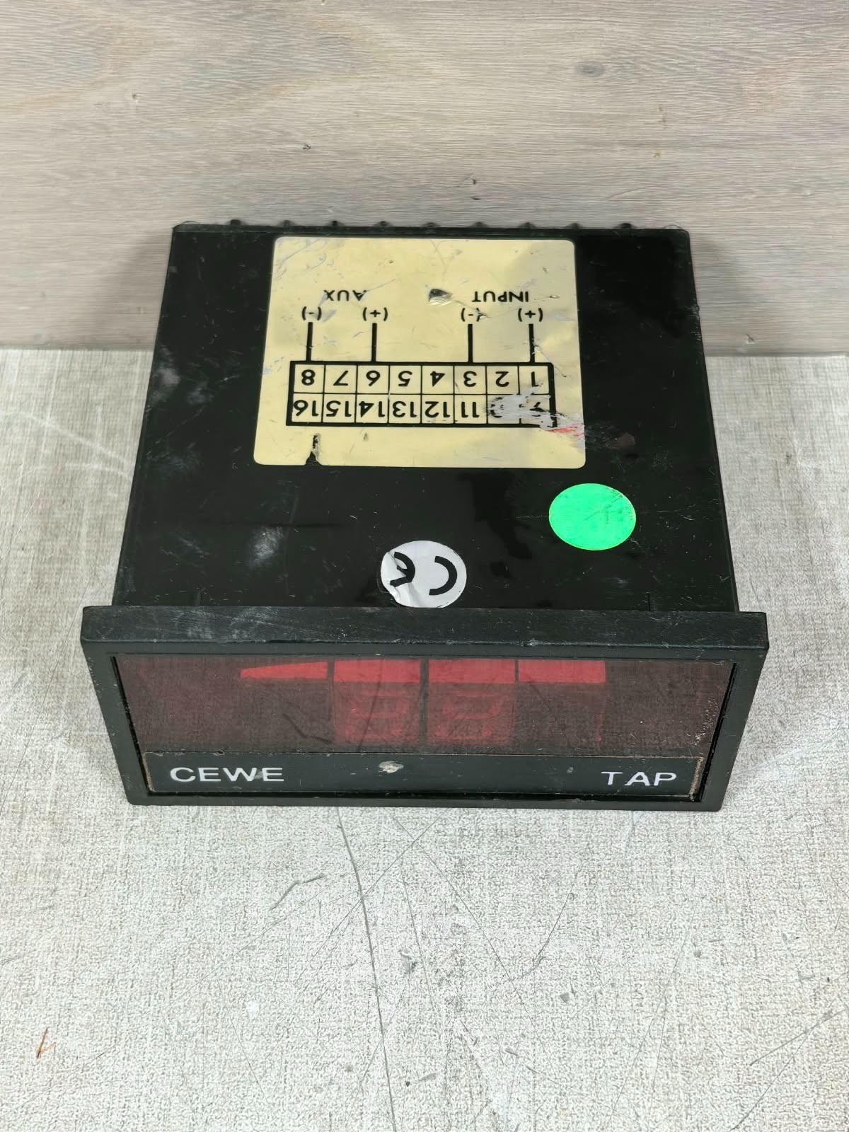 CEWE M300-AD4 CEWE M300-AD4 DIGITAL PANEL METER DC 88-132V 4
