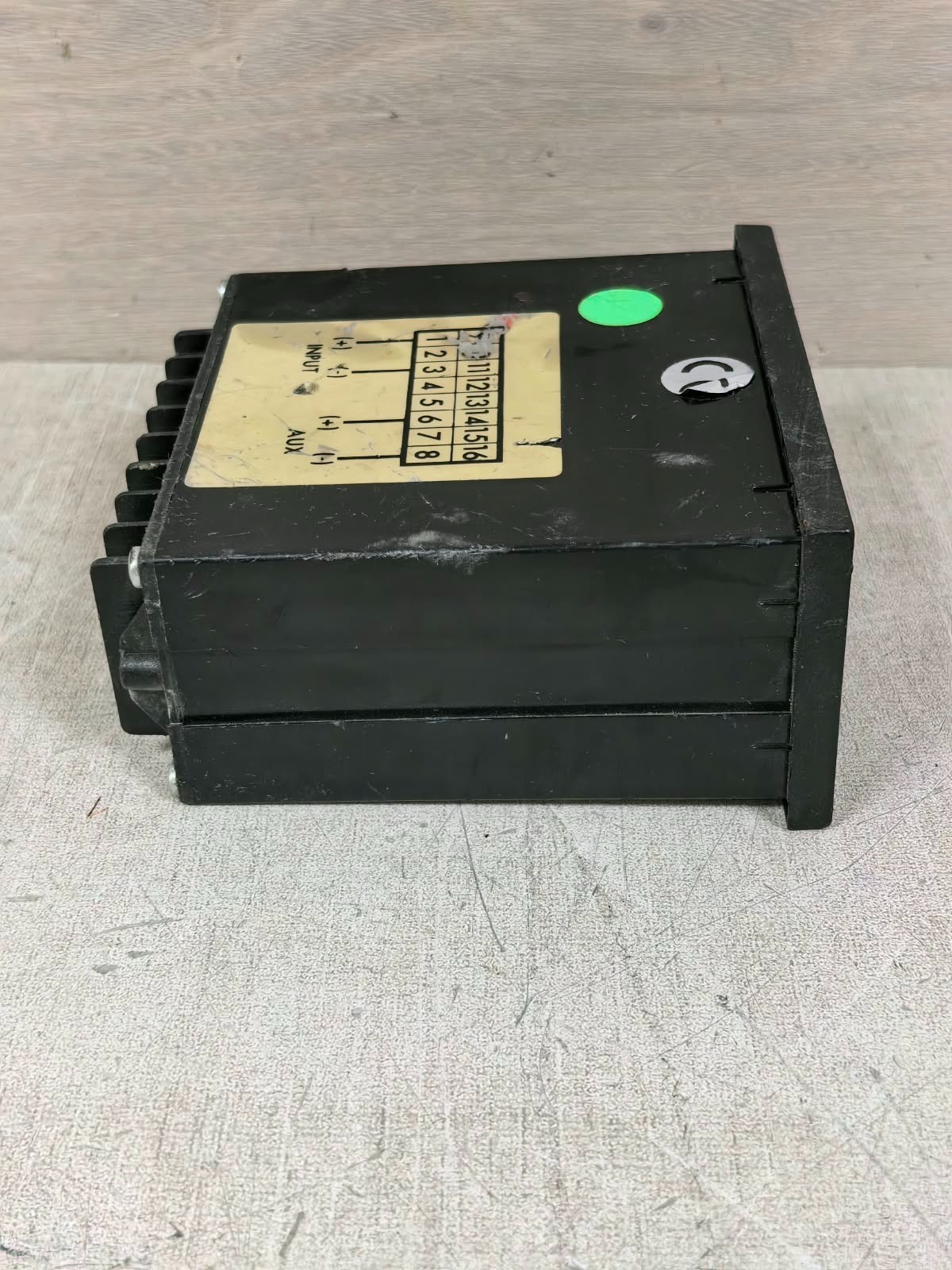 CEWE M300-AD4 CEWE M300-AD4 DIGITAL PANEL METER DC 88-132V 7