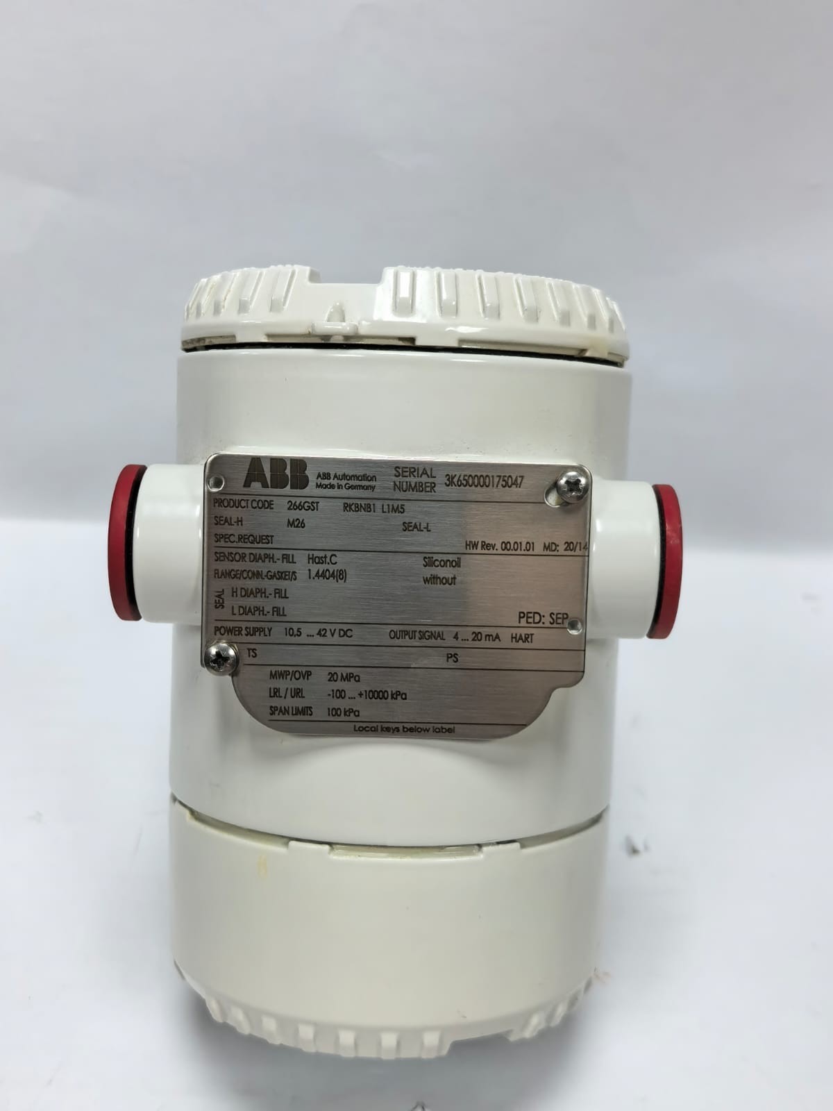 ABB 266GST RKBNB1 L1M5 ABB 266GST RKBNB1 L1M5 GAUGE PRESSURE TRANSMITTER 5