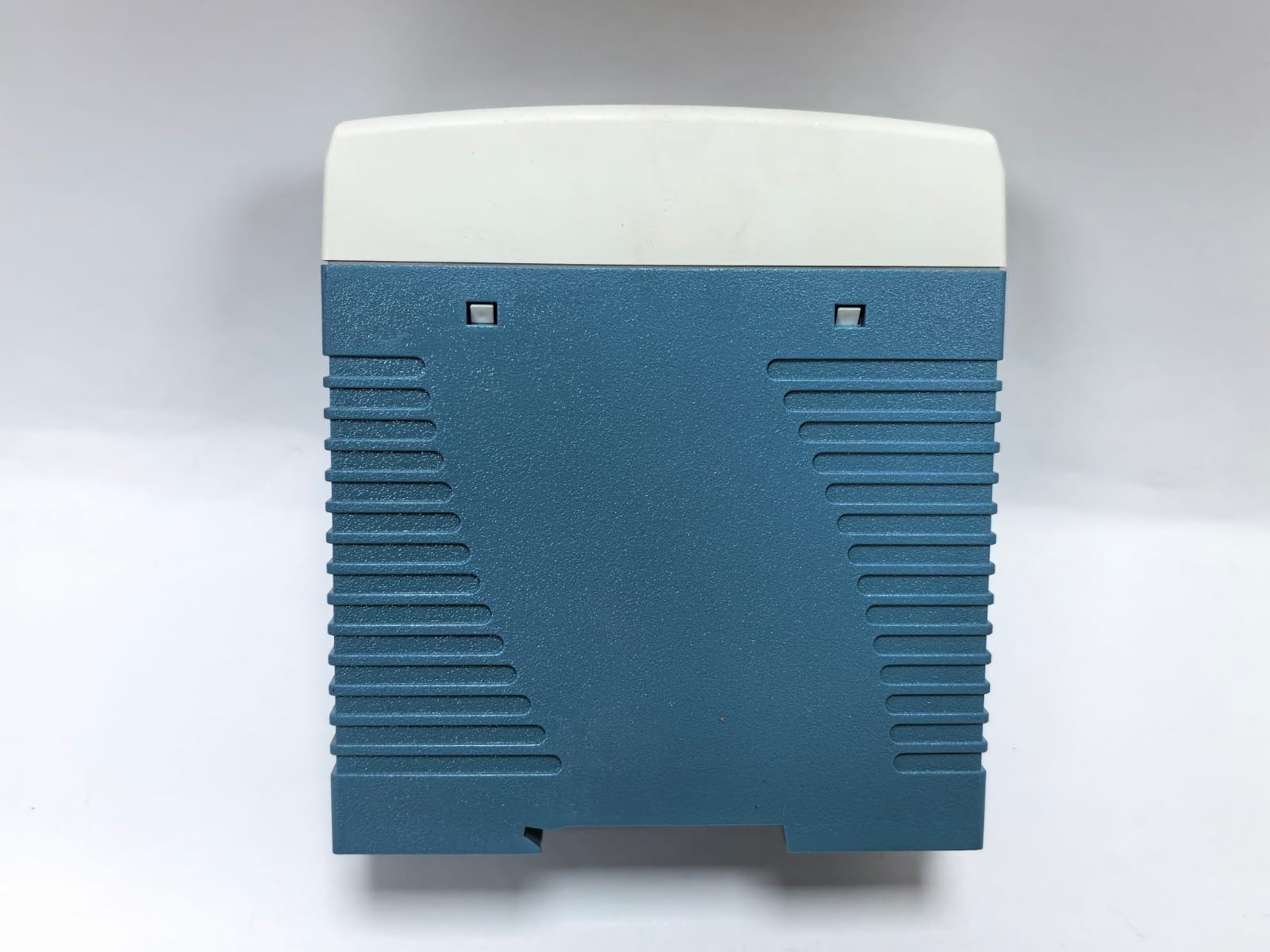 MEAN WELL DRC-60A MEAN WELL DRC-60A INDUSTRIAL DIN RAIL POWER SUPPLY 100-240VAC PCS 3