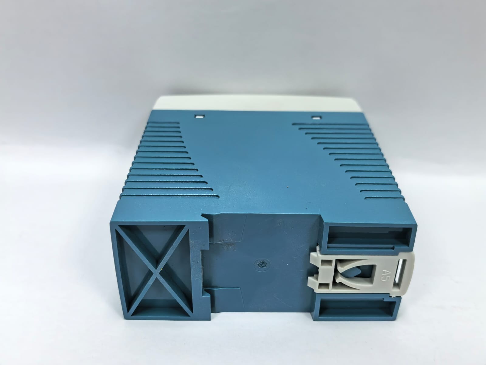 MEAN WELL DRC-60A MEAN WELL DRC-60A INDUSTRIAL DIN RAIL POWER SUPPLY 100-240VAC PCS 7