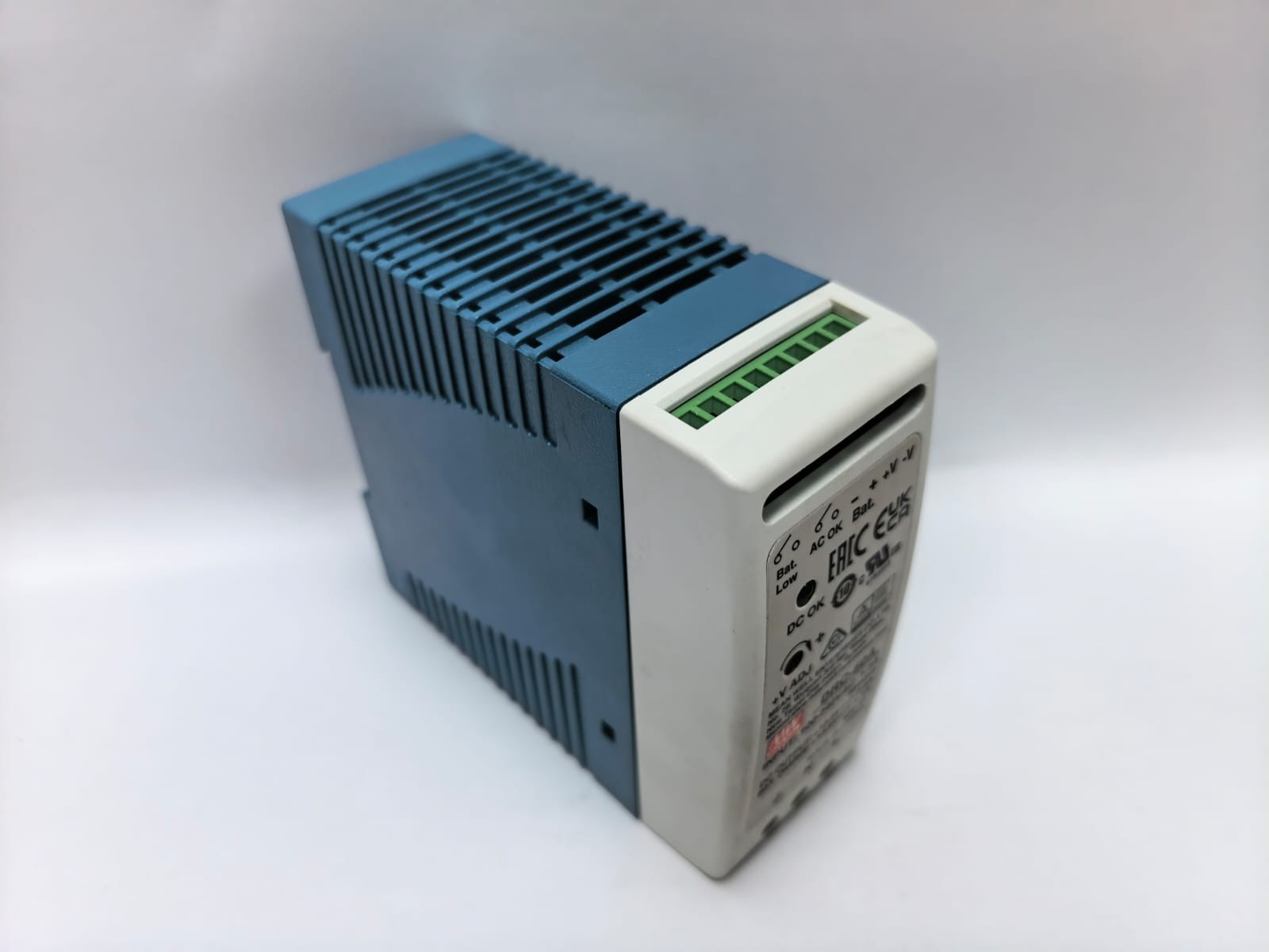 MEAN WELL DRC-60A MEAN WELL DRC-60A INDUSTRIAL DIN RAIL POWER SUPPLY 100-240VAC PCS 9