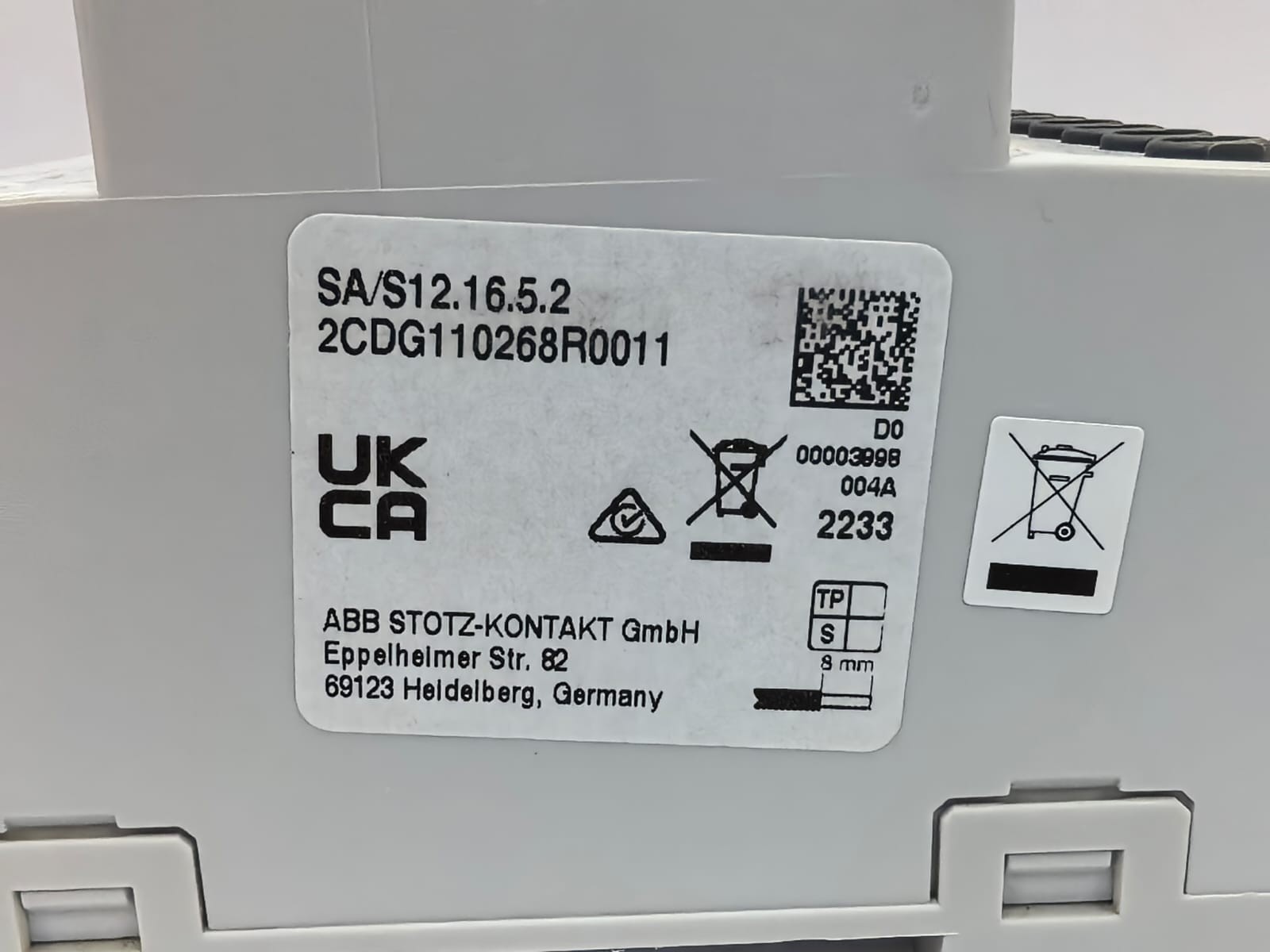 ABB 2CDG110268R0011 ABB 2CDG110268R0011 SWITCH ACTUATOR SA/S12.16.5.2 4