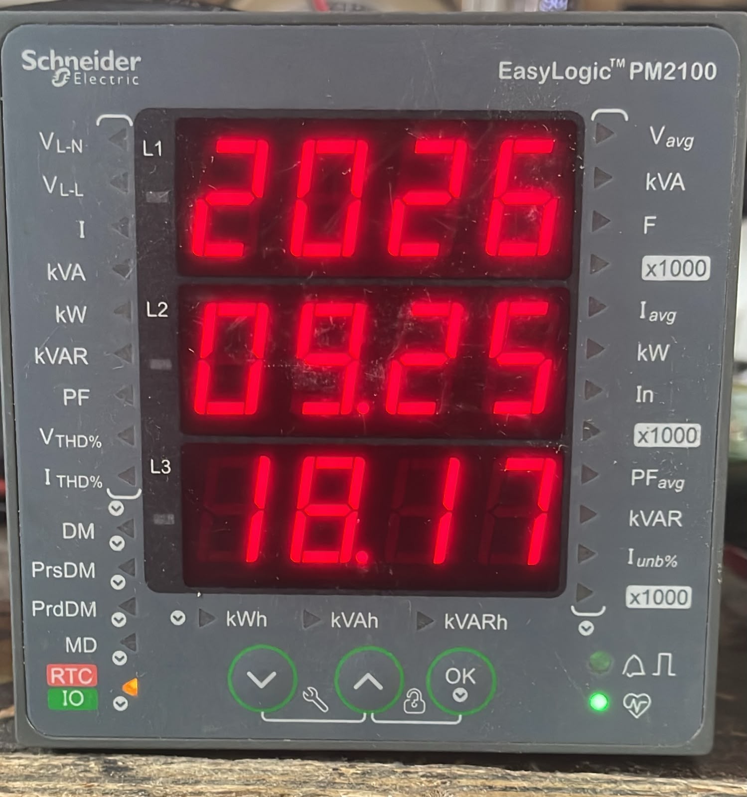Schneider Electric METSEPM2120 FW V02.02.01 SCHNEIDER ELECTRIC EASYLOGIC PM2100 METSEPM2120 FW V02.02.01 POWER METER 1
