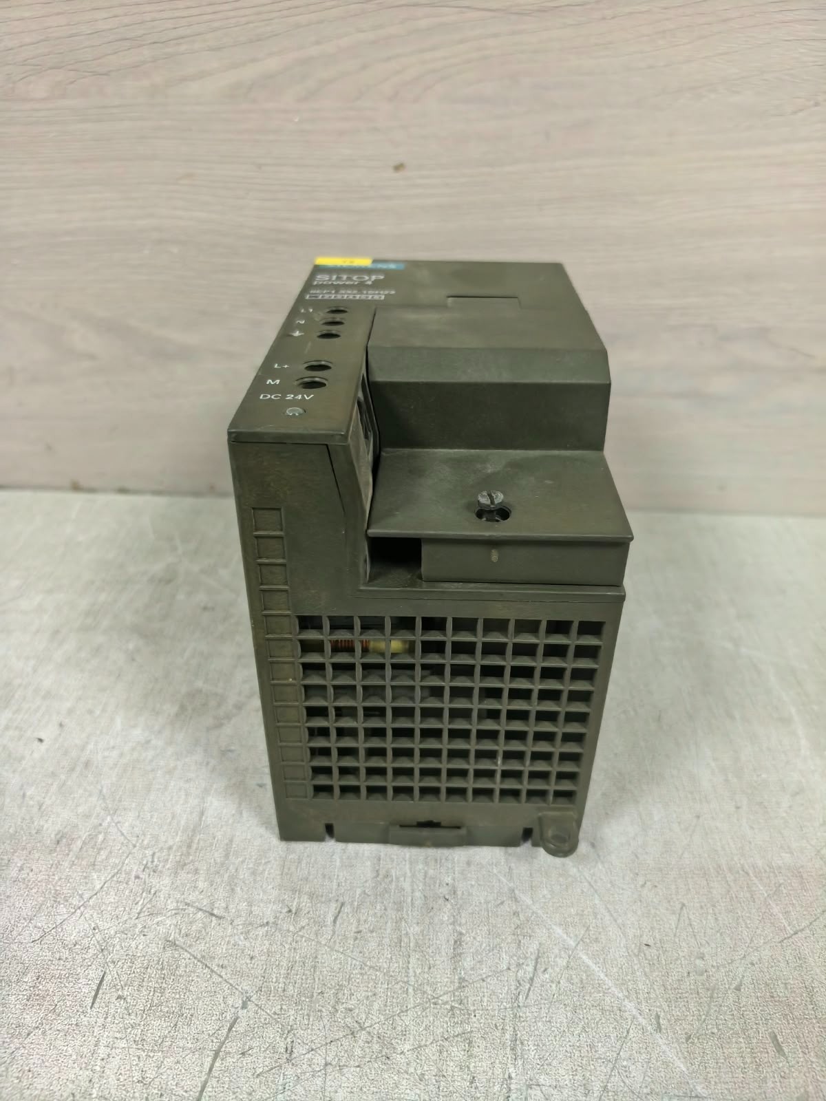 Siemens SITOP POWER 4, SITOP POWER 4 1P6EP1332-1SH22 SIEMENS SITOP POWER 4 1P6EP1332-1SH22 POWER SUPPLY 3