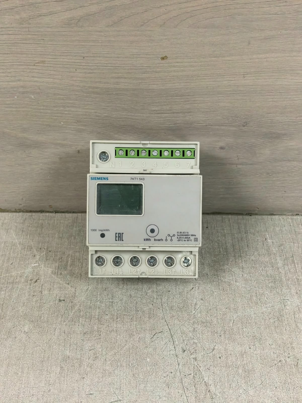 Siemens 7KT1543 SIEMENS 7KT1543 E-COUNTER WITH AN LC DISPLAY 2