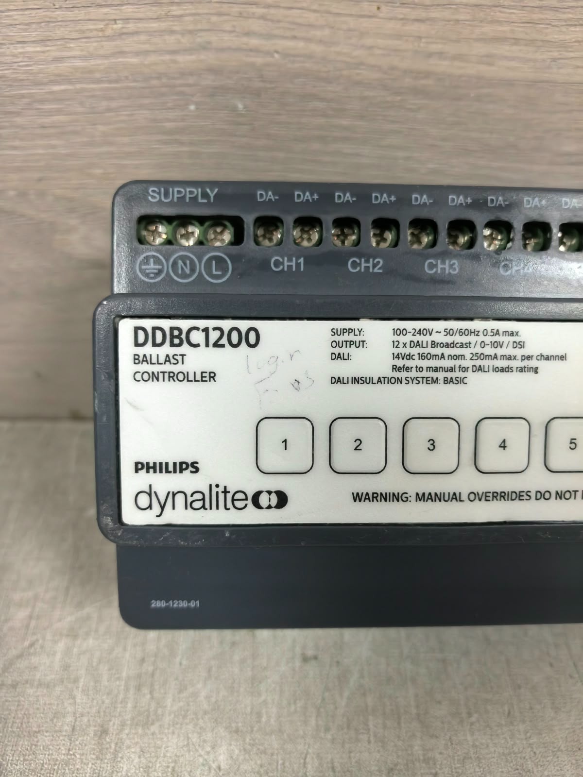 PHILIPS DYNALITE DDBC1200 PHILIPS DYNALITE DDBC1200 BALLAST CONTROLLER 100-240V 3