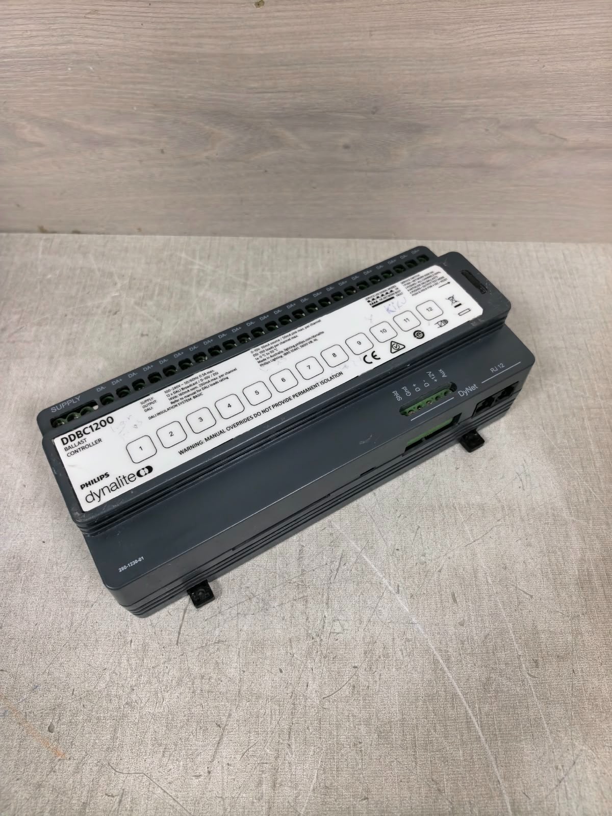 PHILIPS DYNALITE DDBC1200 PHILIPS DYNALITE DDBC1200 BALLAST CONTROLLER 100-240V 6