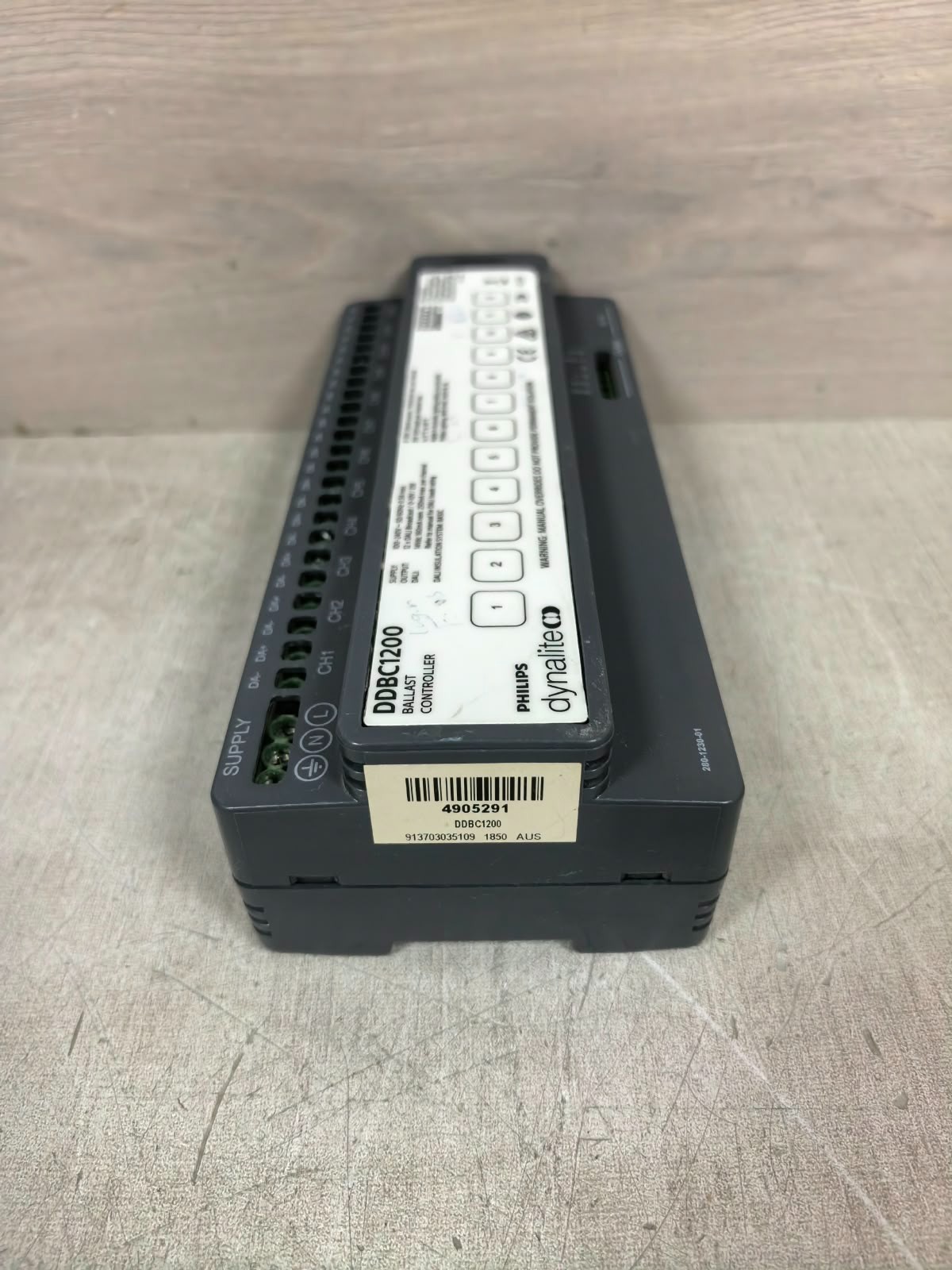 PHILIPS DYNALITE DDBC1200 PHILIPS DYNALITE DDBC1200 BALLAST CONTROLLER 100-240V 7