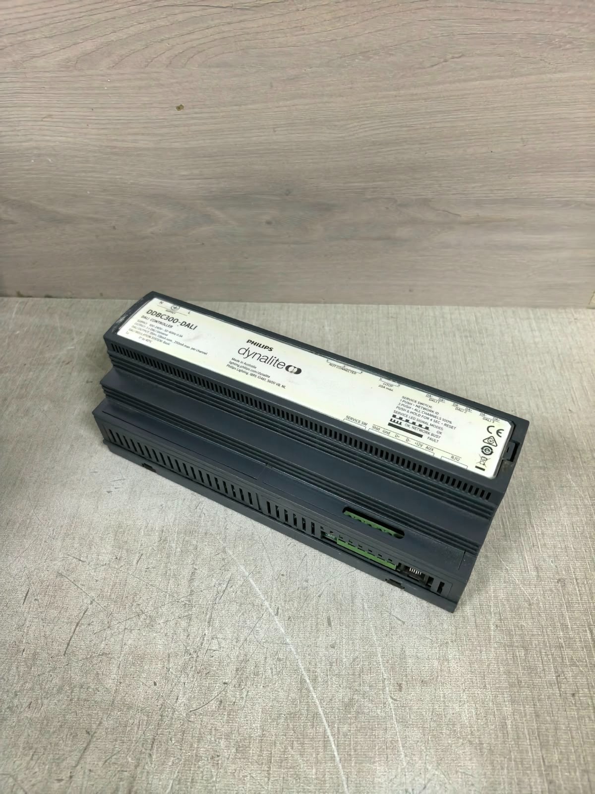 PHILIPS DYNALITE DDBC300-DALI PHILIPS DYNALITE DDBC300-DALI DALI CONTROLLER 100-240V 5