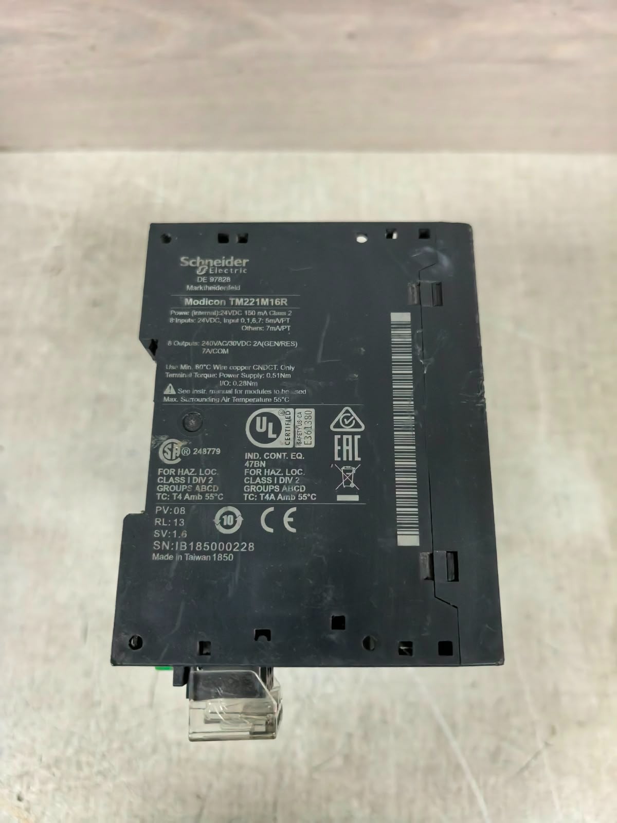 Schneider Electric TM221M16R SCHNEIDER ELECTRIC TM221M16R MODICON LOGIC CONTROLLER 7