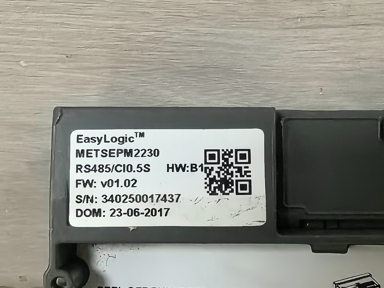 Schneider Electric METSEPM2230 F/W:V01.02 HW:B1 SCHNEIDER ELECTRIC EASYLOGIC PM2200/ METSEPM2230 F/W:V01.02 HW:B1 POWER METER 8