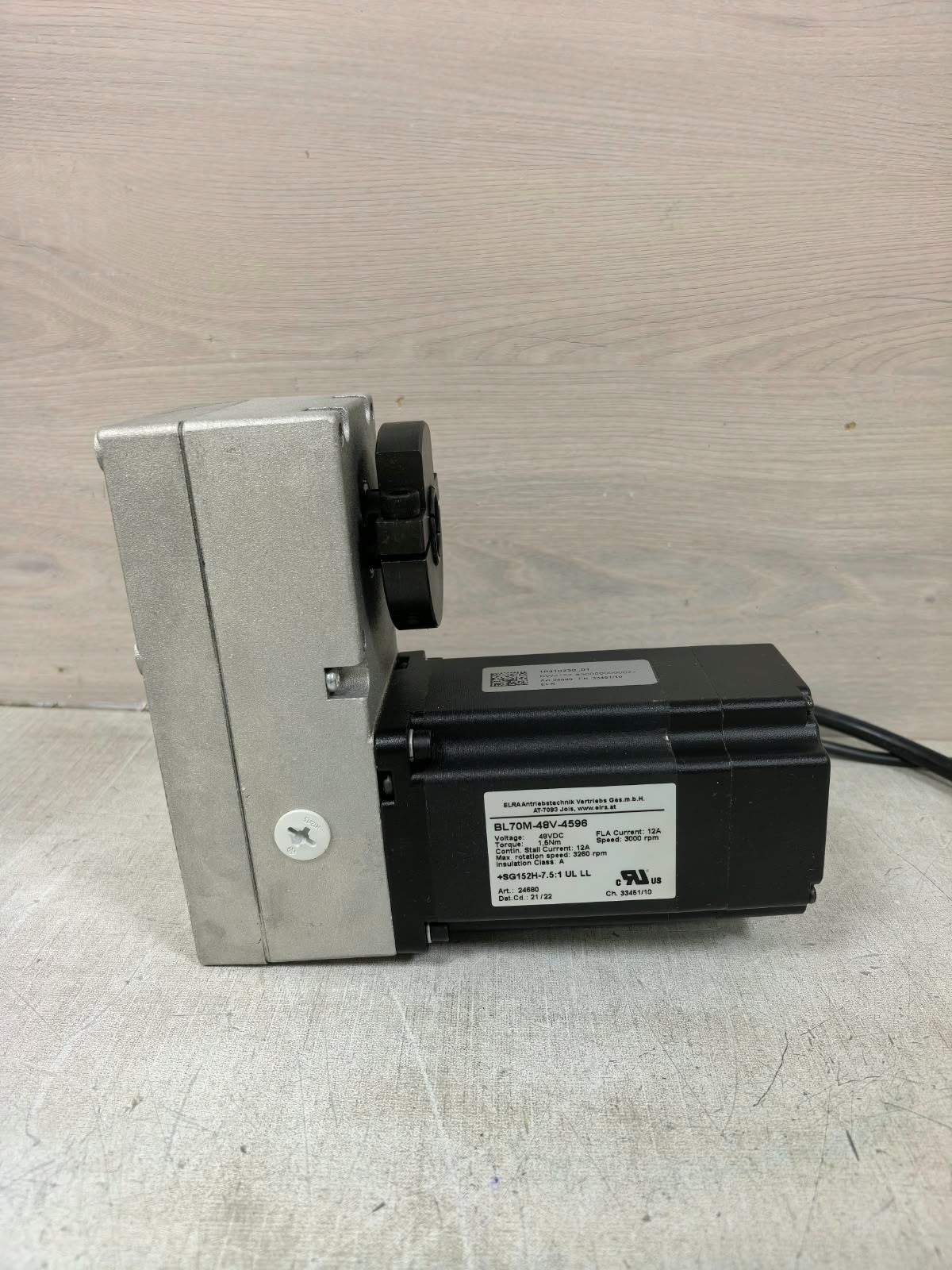 ELRA BL70M-48V-4596 ELRA BL70M-48V-4596 +SG152H-7.5;1 UL LL BRUSHLESS GEARED MOTOR 24680 8