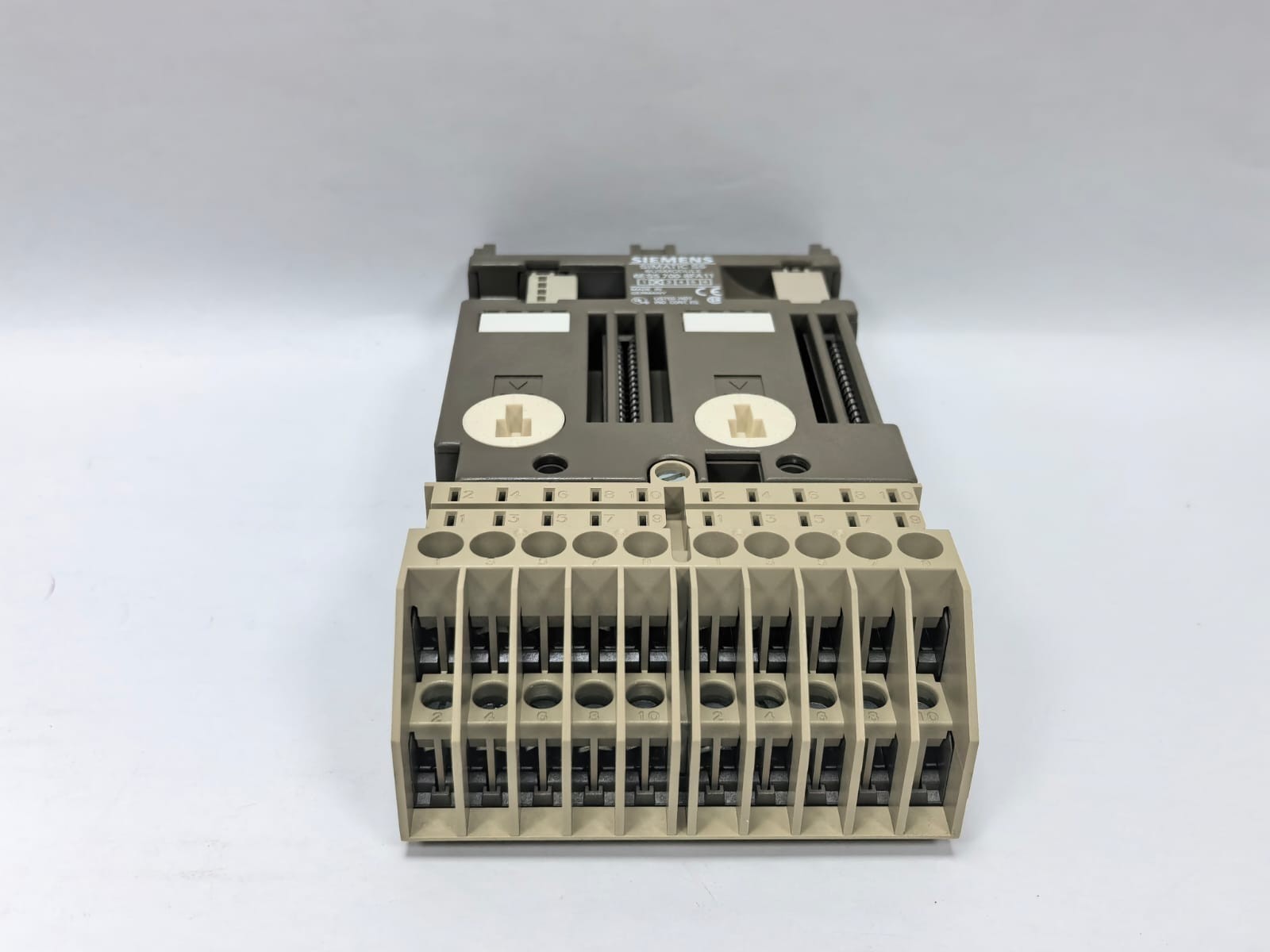 Siemens 6ES5 700-8FA11 SIEMENS 6ES5 700-8FA11 SIMATIC S5 BUSMODULE 7