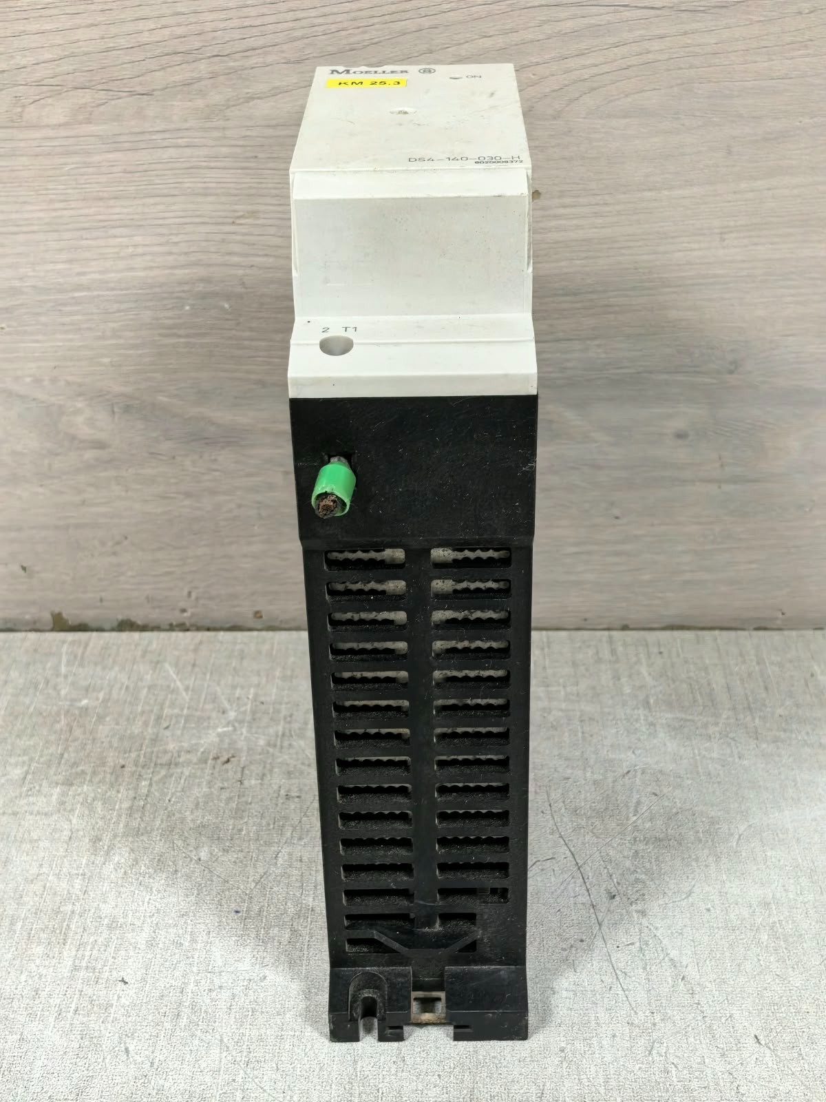 MOELLER DS4-140-030-H MOELLER DS4-140-030-H SEMICONDUCTOR CONTACTOR 480VAC 8