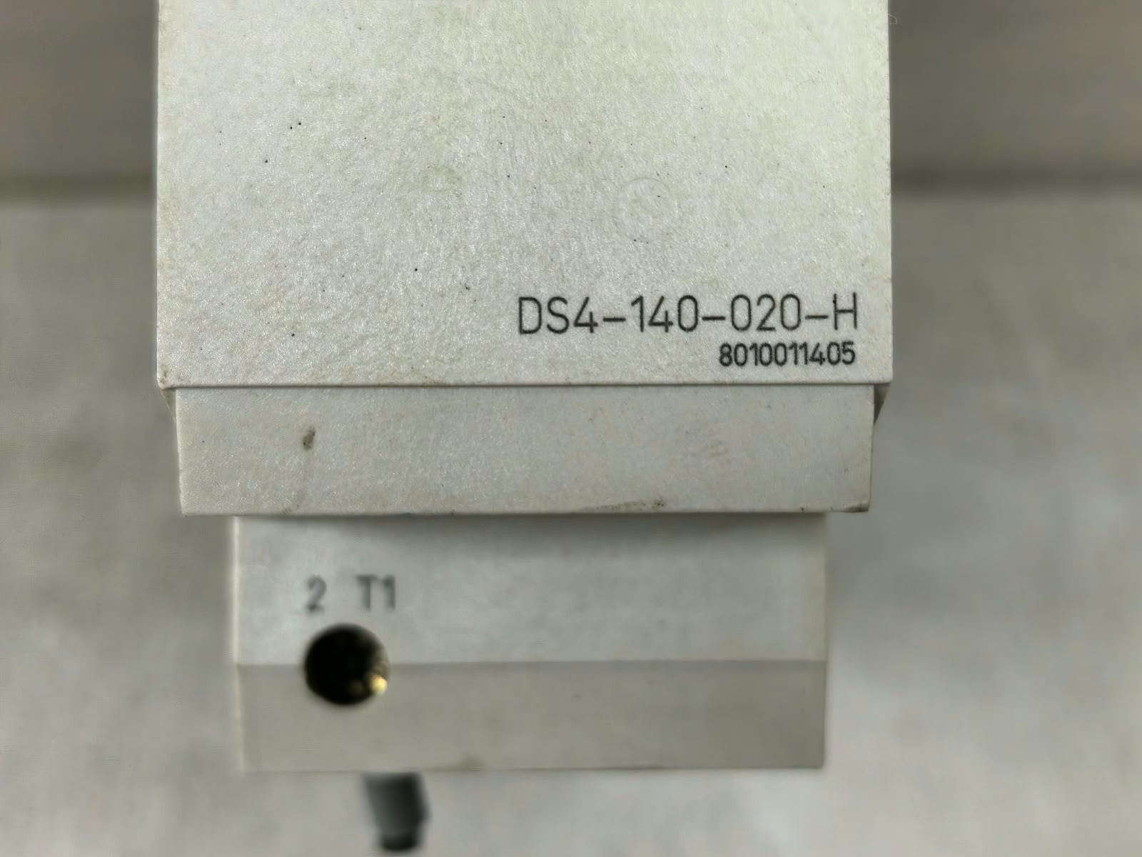 MOELLER DS4-140-020-H MOELLER DS4-140-020-H SEMICONDUCTOR CONTACTOR 5