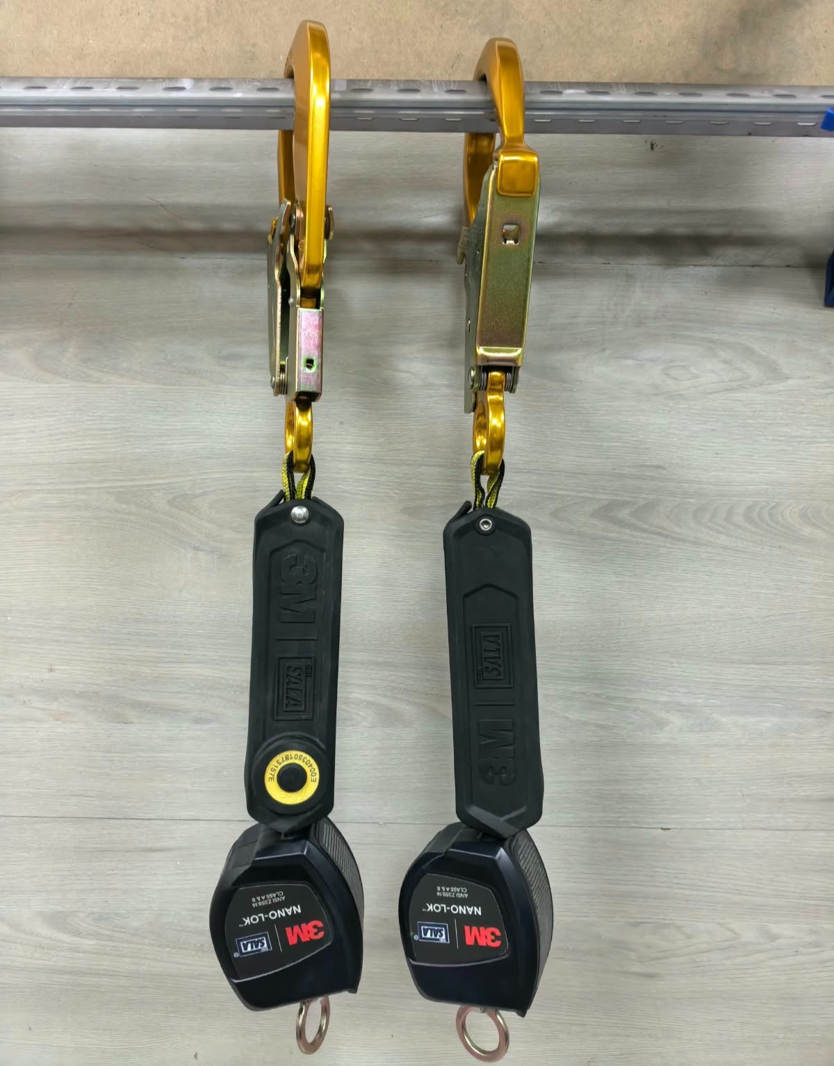 3M DBI SALA NANO-LOK 3101277 3M DBI SALA NANO-LOK 3101277 LIGHTWEIGHT PERSONAL SELF-RETRACTING LIFELINE 1