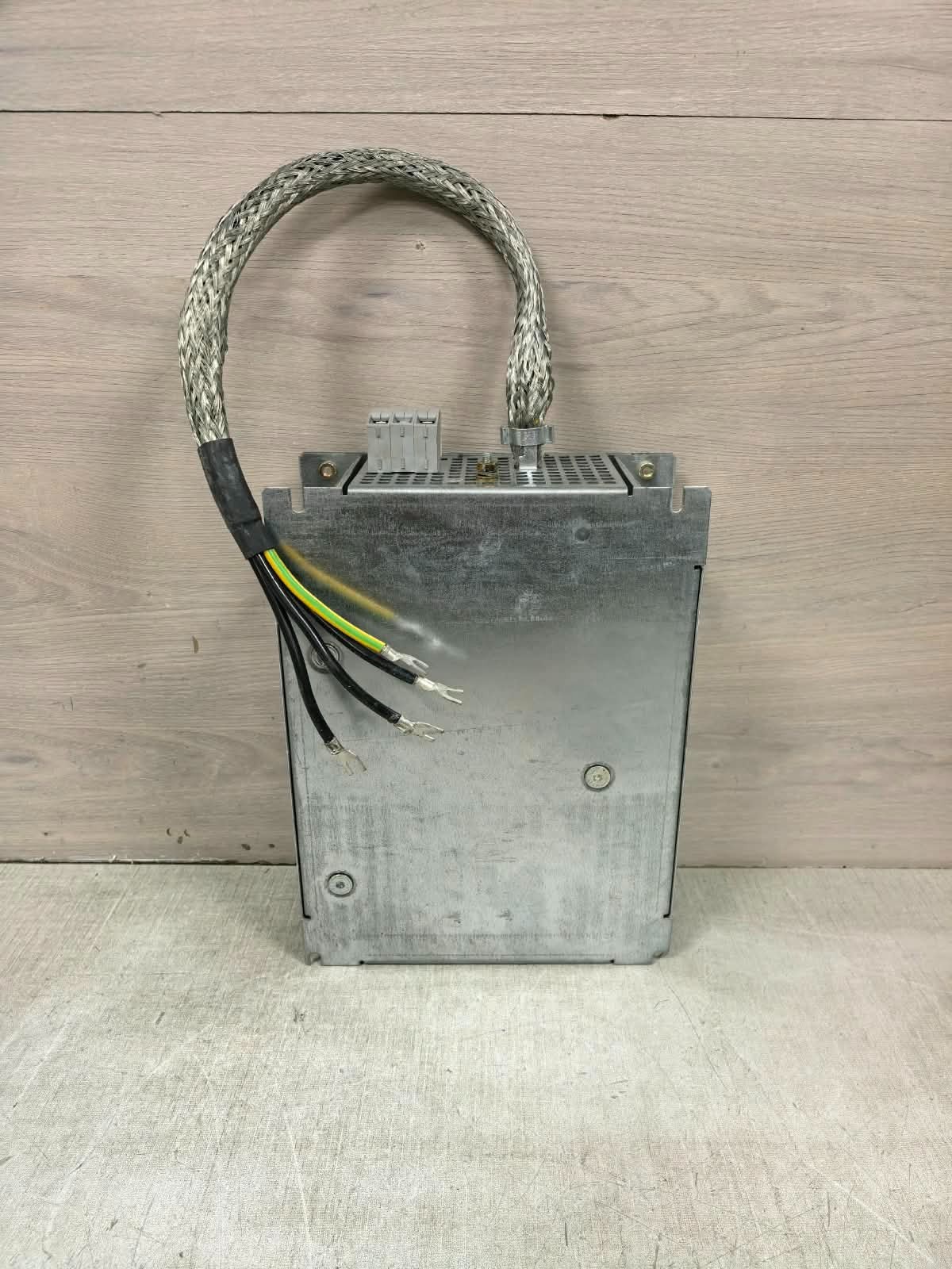 Siemens 6SE640-3TC03-2CD3 SIEMENS MICROMASTER 4 6SE640-3TC03-2CD3 FREQUENCY INVERTER 1
