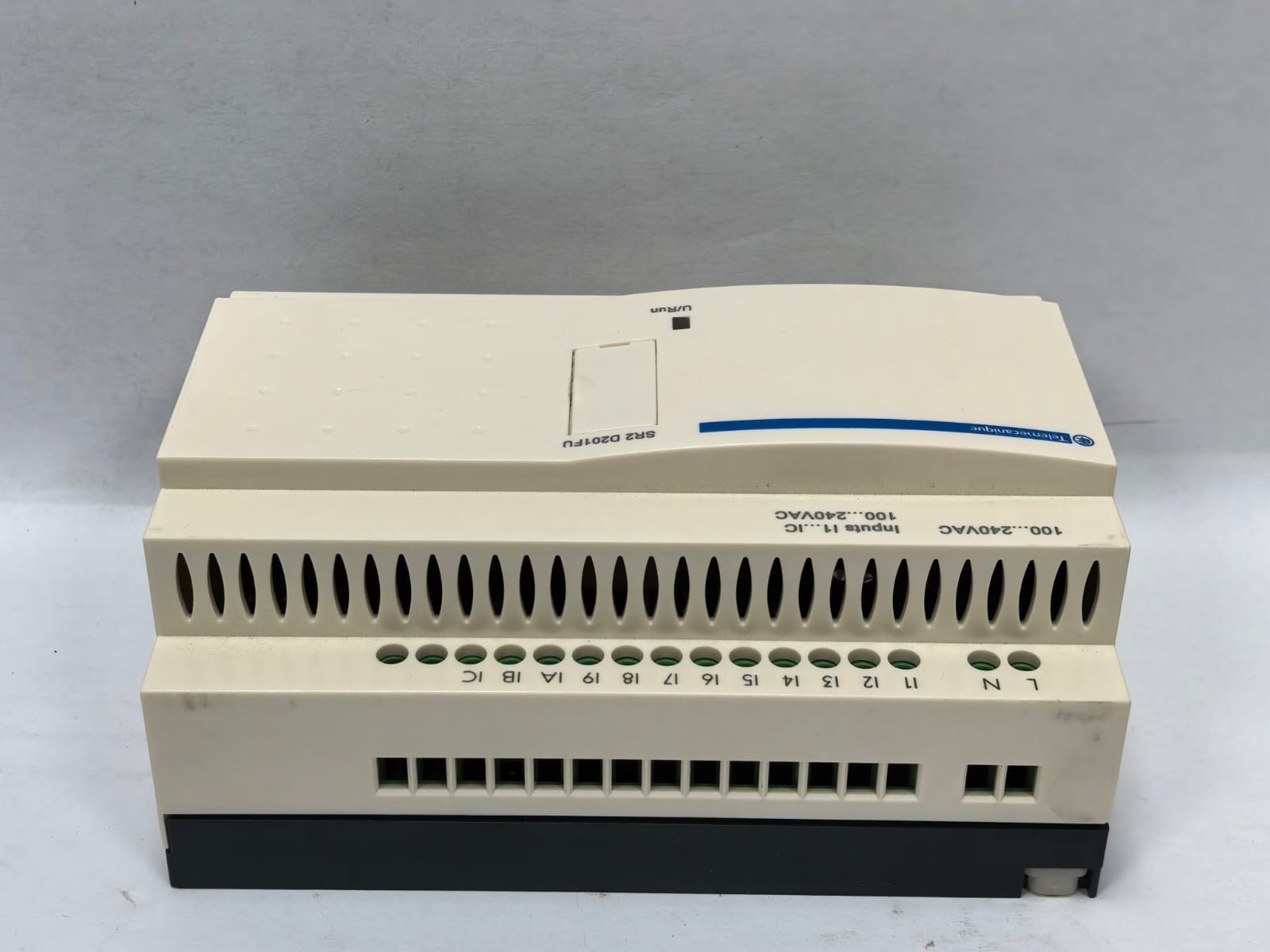 Telemecanique SR2 D201FU TELEMECANIQUE SR2 D201FU COMPACT SMART RELAY 7