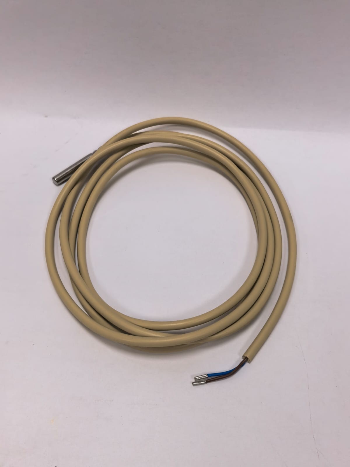 Siemens QAP22 SIEMENS QAP22 TEMPERATURE SENSOR PCS 3