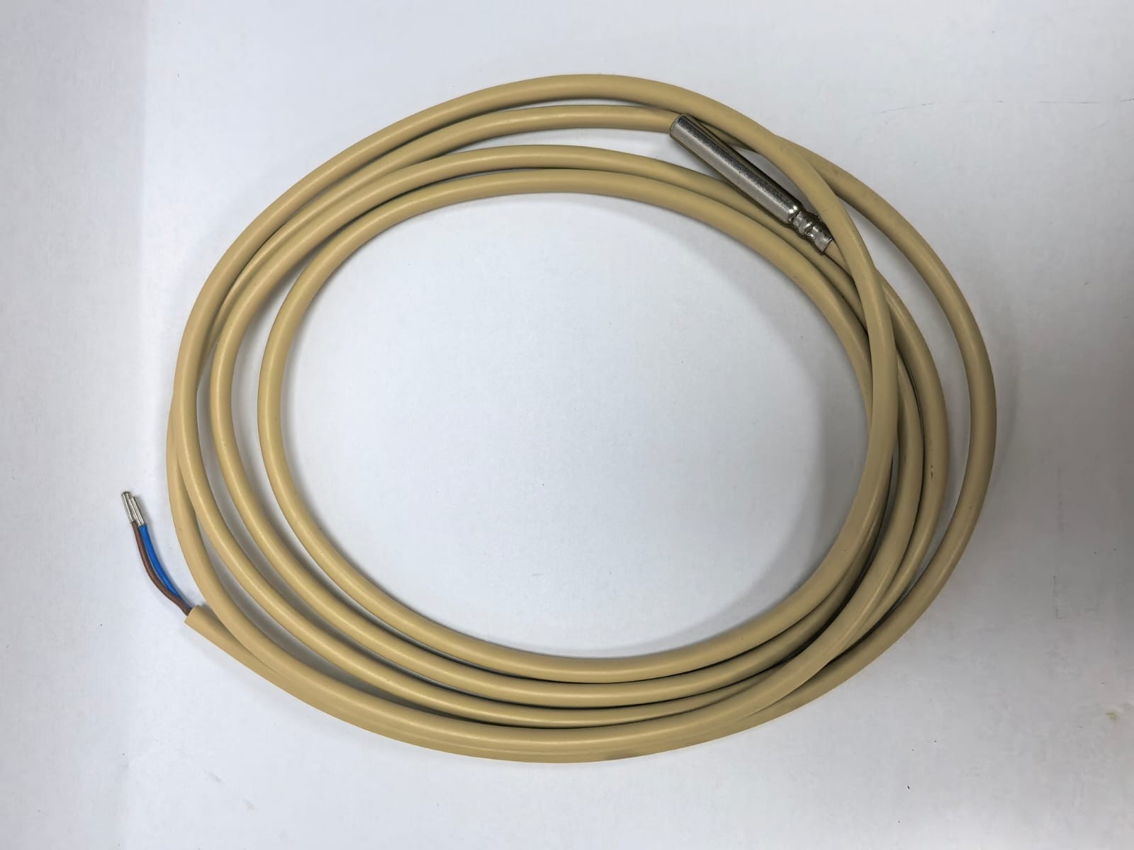 Siemens QAP22 SIEMENS QAP22 TEMPERATURE SENSOR PCS 5