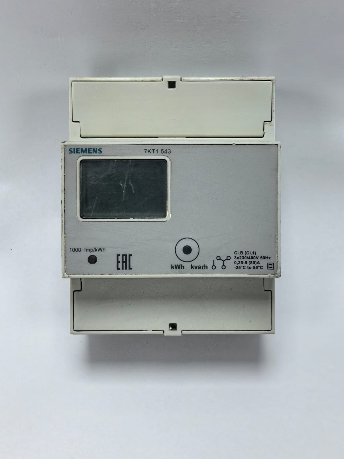 Siemens 7KT1 543 SIEMENS 7KT1 543 THREE-PHASE DIGITAL ENERGY METER 2