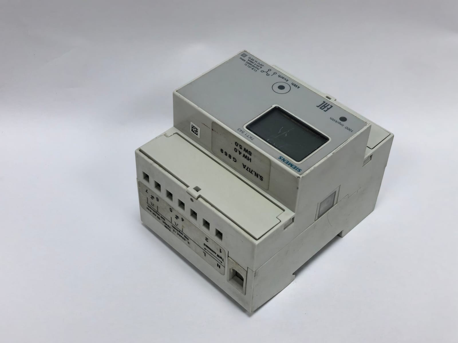 Siemens 7KT1 543 SIEMENS 7KT1 543 THREE-PHASE DIGITAL ENERGY METER 10