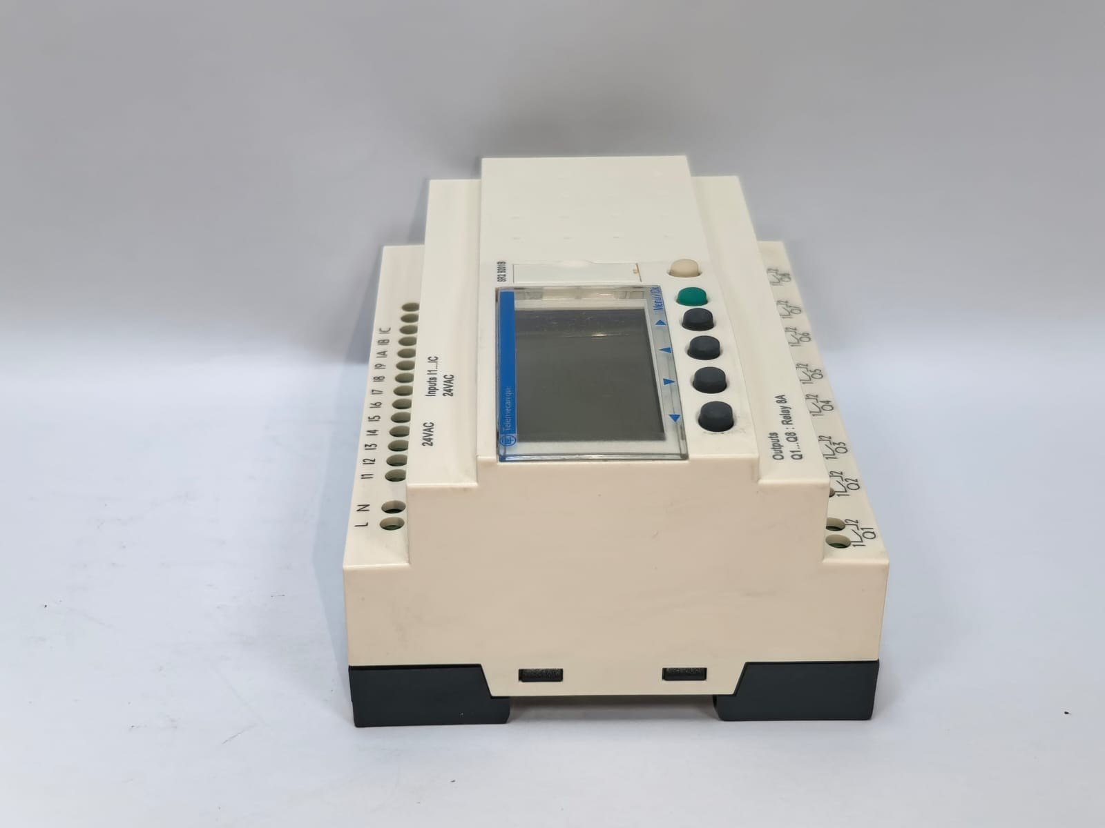 Telemecanique SR2 B201B TELEMECANIQUE SR2 B201B COMPACT SMART RELAY 6