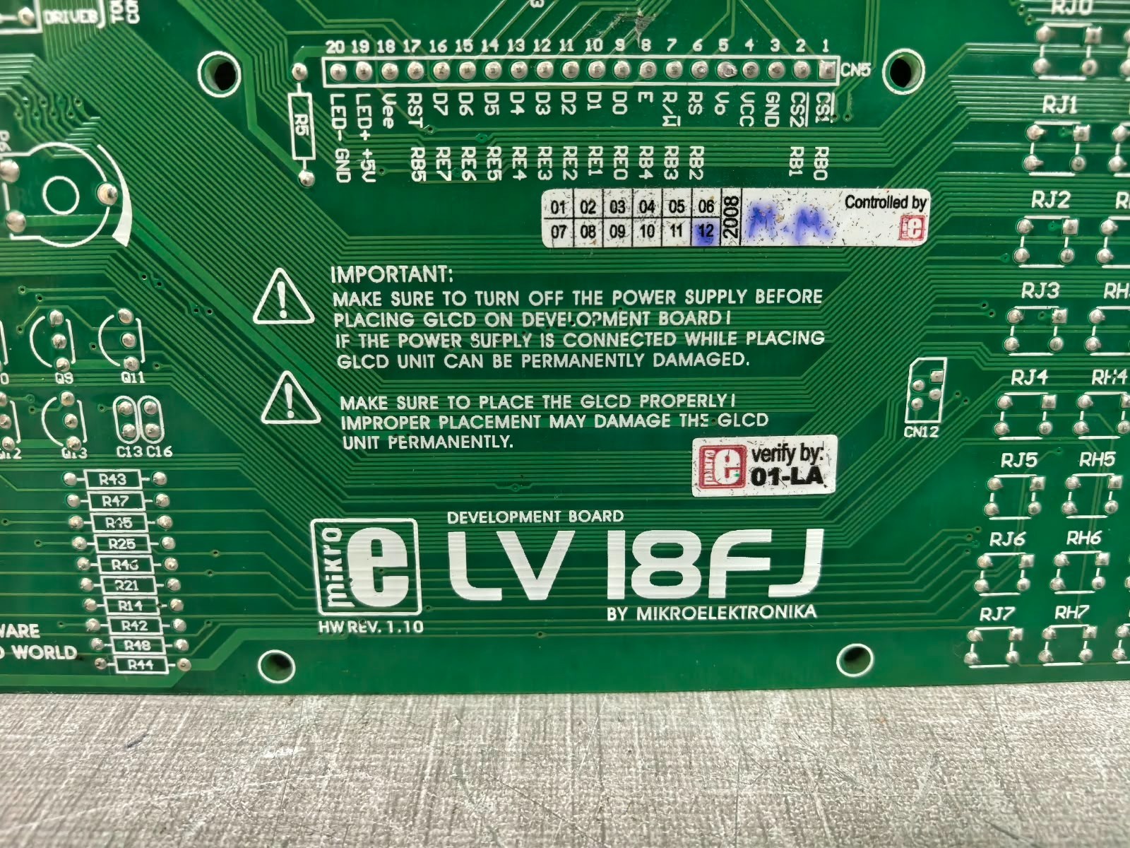 MIKROELEKTRONIKA LVI8FJ MIKROELEKTRONIKA LVI8FJ MICROCONTROLLER DEVELOPMENT SYSTEM 9