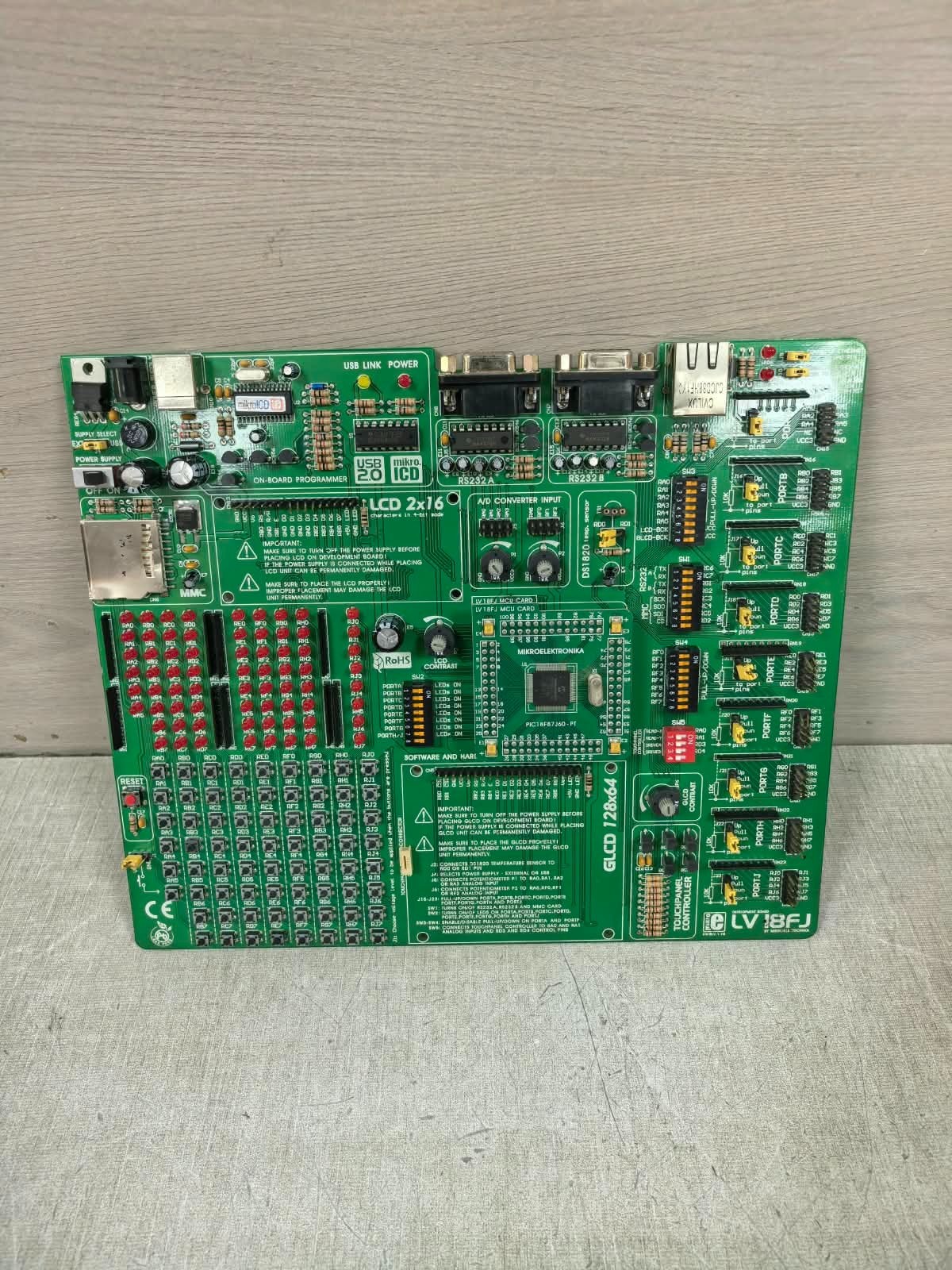MIKROELEKTRONIKA LVI8FJ MIKROELEKTRONIKA LVI8FJ MICROCONTROLLER DEVELOPMENT SYSTEM 1
