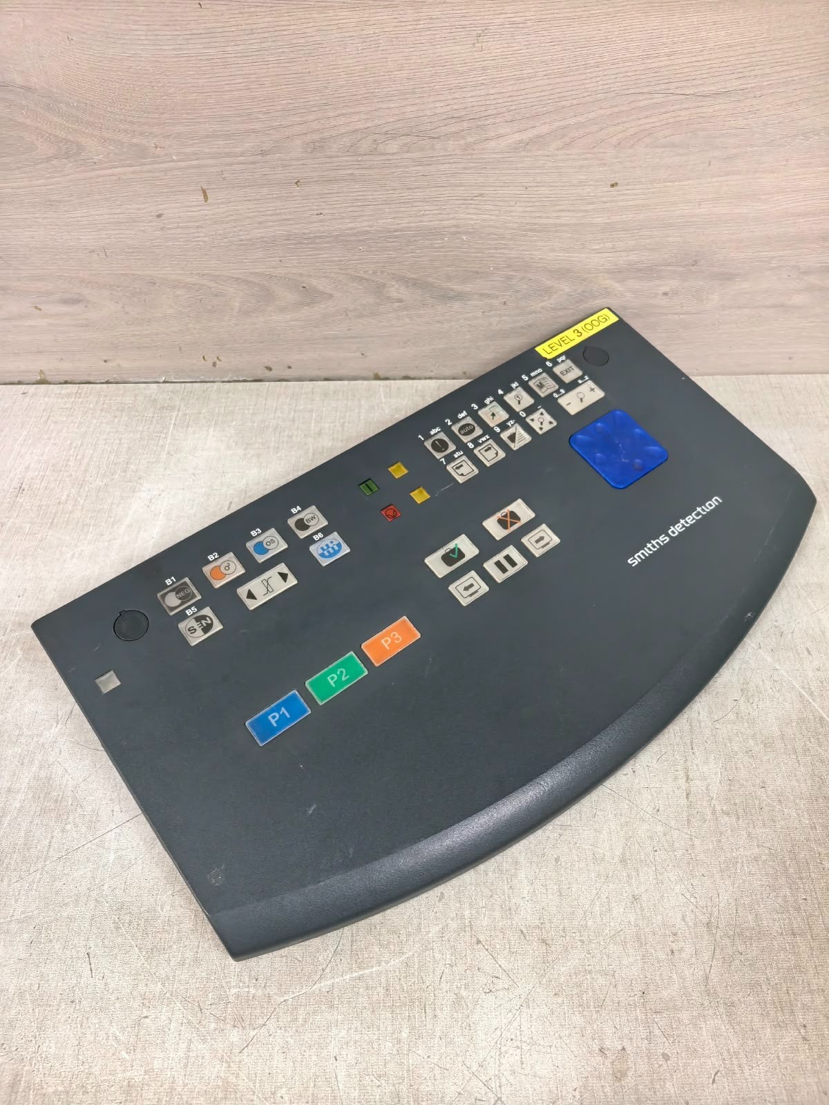 Smiths Detection S8.21 SMI 34447018 01 SMITHS DETECTION S8.21 SMI 34447018 01 KEYBOARD CONTROLLER 3