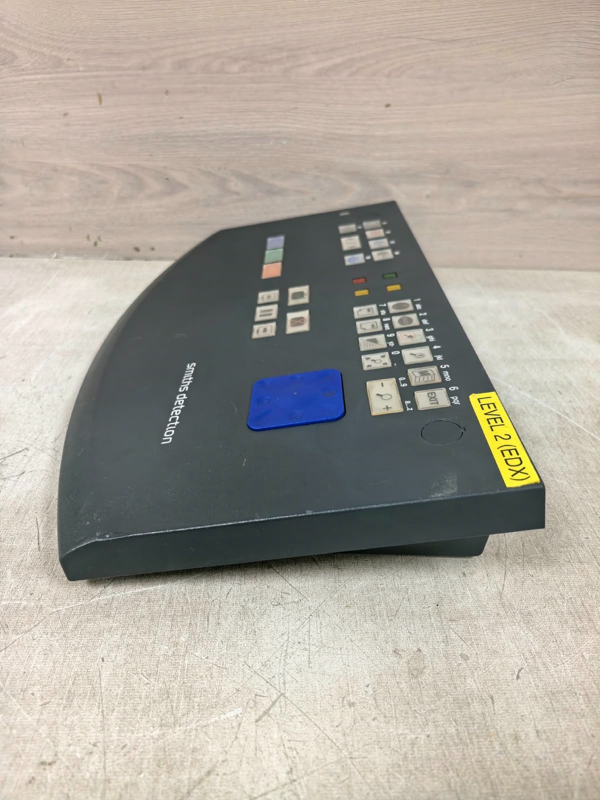 Smiths Detection S8.25 SMI 34447019 01 SMITHS DETECTION S8.25 SMI 34447019 01 KEYBOARD CONTROLLER 6