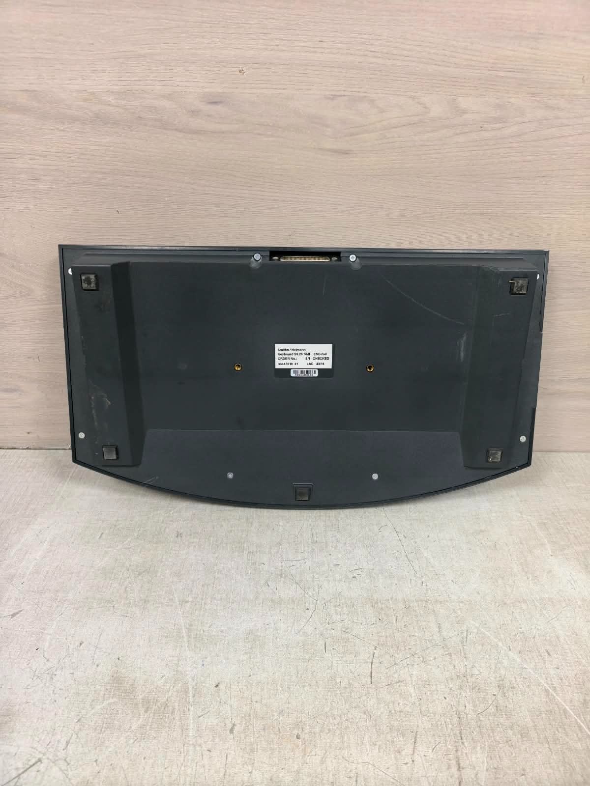 Smiths Detection S8.25 SMI 34447019 01 SMITHS DETECTION S8.25 SMI 34447019 01 KEYBOARD CONTROLLER 10