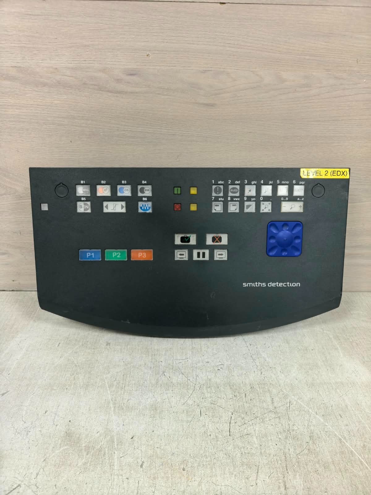 Smiths Detection S8.25 SMI 34447019 01 SMITHS DETECTION S8.25 SMI 34447019 01 KEYBOARD CONTROLLER 1