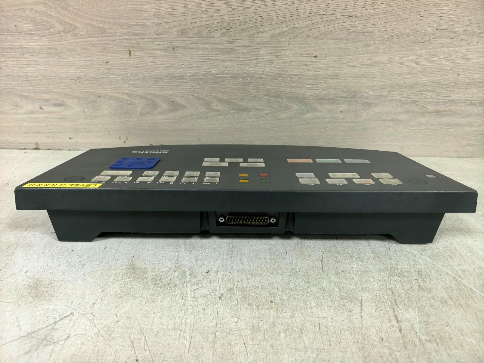 Smiths Detection 34439021 01 SMITHS DETECTION 34439021 01 KEYBOARD CONTROLLER 10