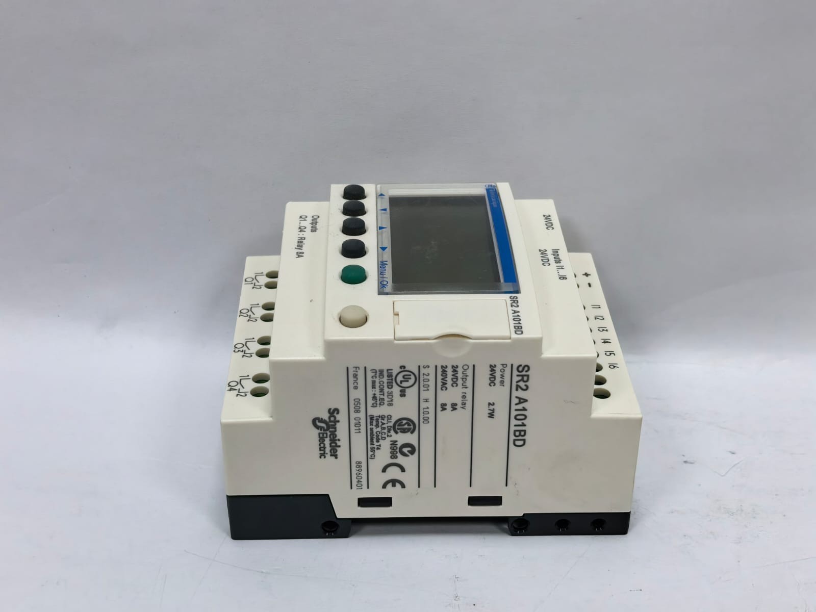 Telemecanique SR2 A101BD TELEMECANIQUE SR2 A101BD SMART RELAY 5
