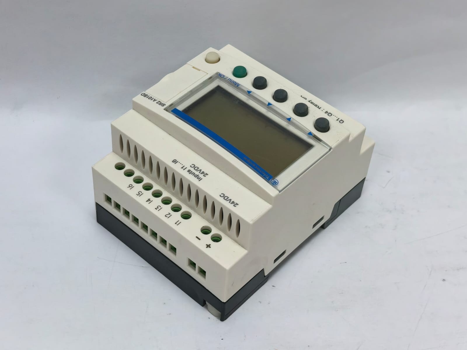 Telemecanique SR2 A101BD TELEMECANIQUE SR2 A101BD SMART RELAY 9