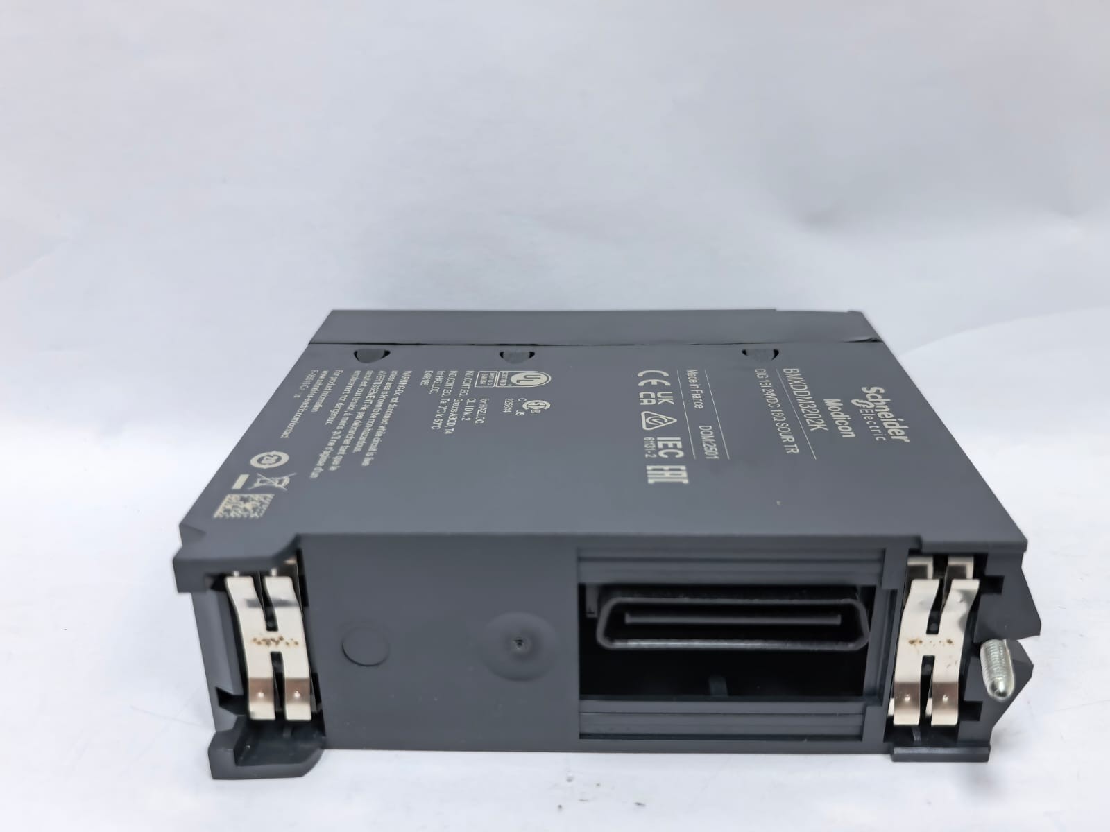 Schneider Electric BMXDDM3202K SCHNEIDER ELECTRIC BMXDDM3202K MODICON DISCRETE I/O MODULE 8