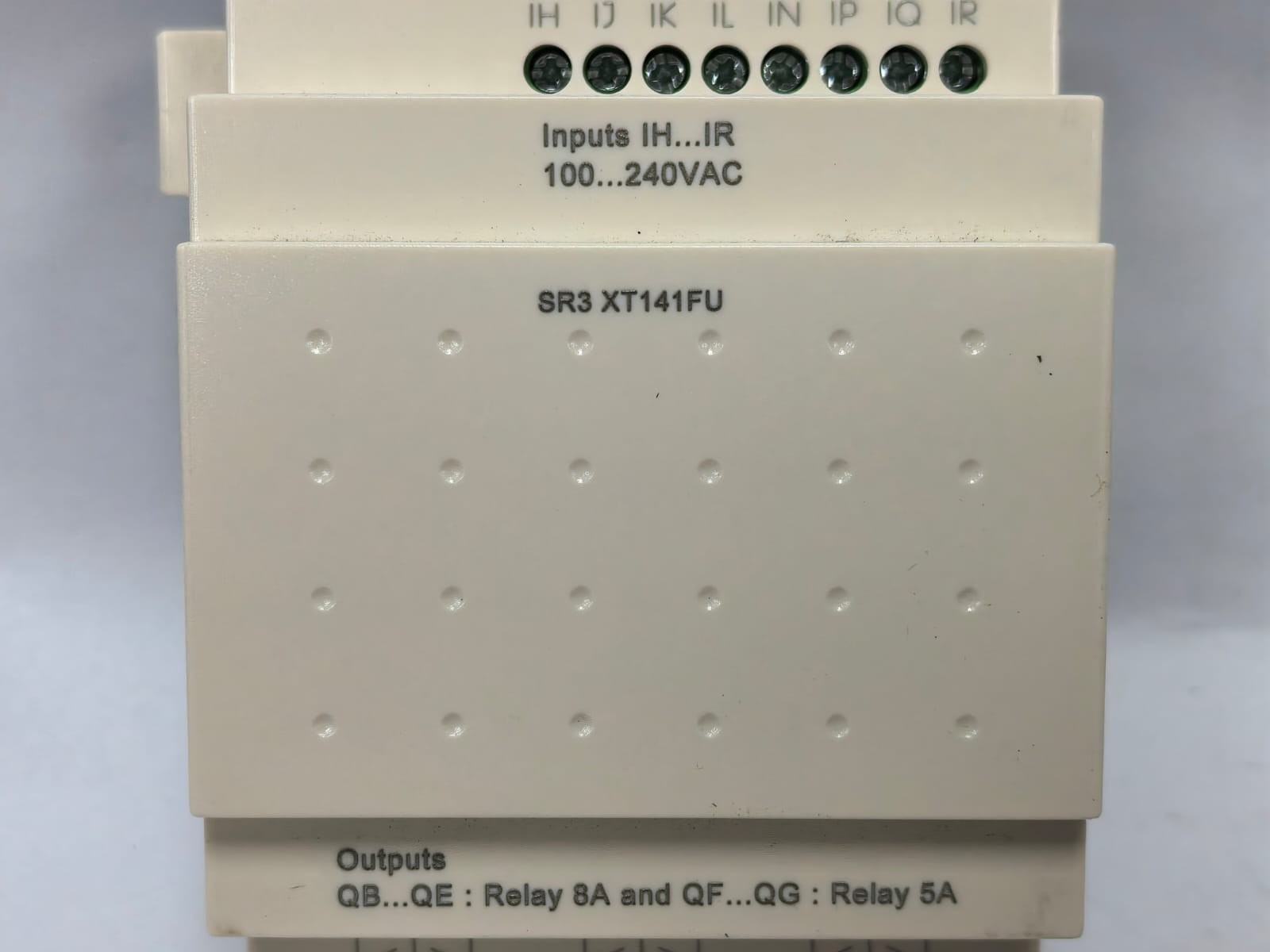 Telemecanique SR3 XT141FU TELEMECANIQUE SR3 XT141FU EXPANSION MODULE 2