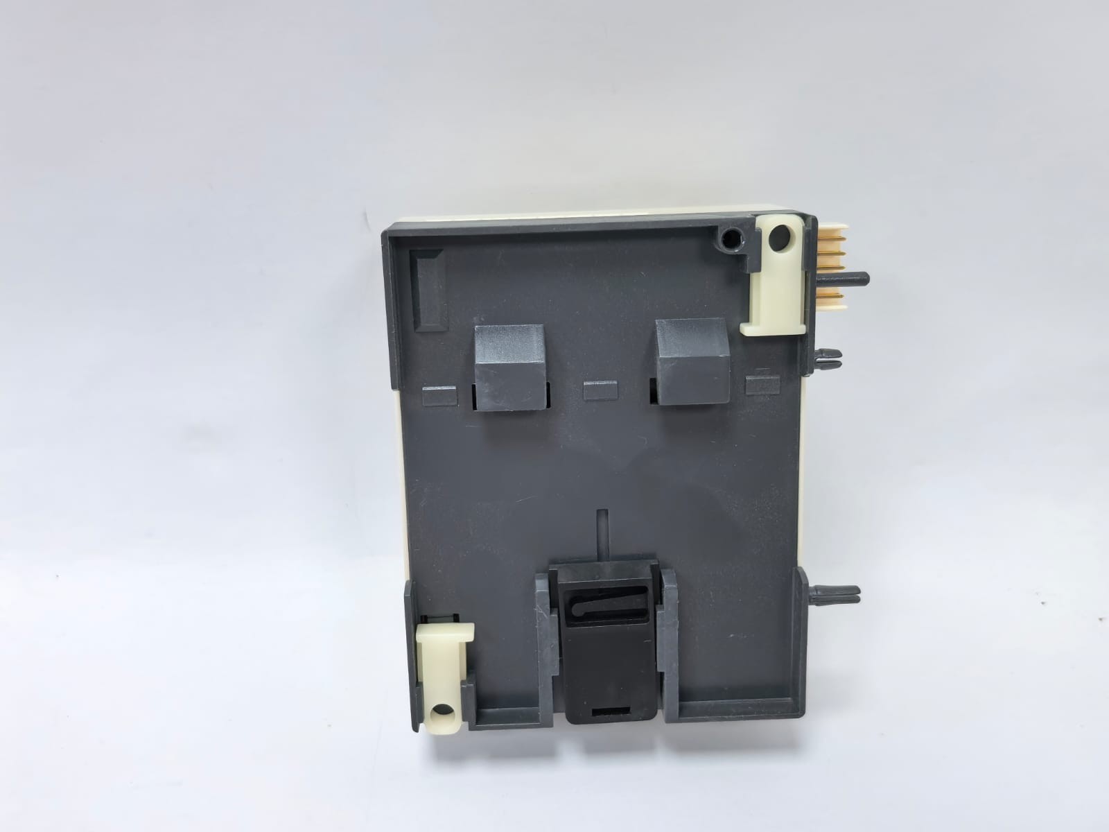 Telemecanique SR3 XT141FU TELEMECANIQUE SR3 XT141FU EXPANSION MODULE 6
