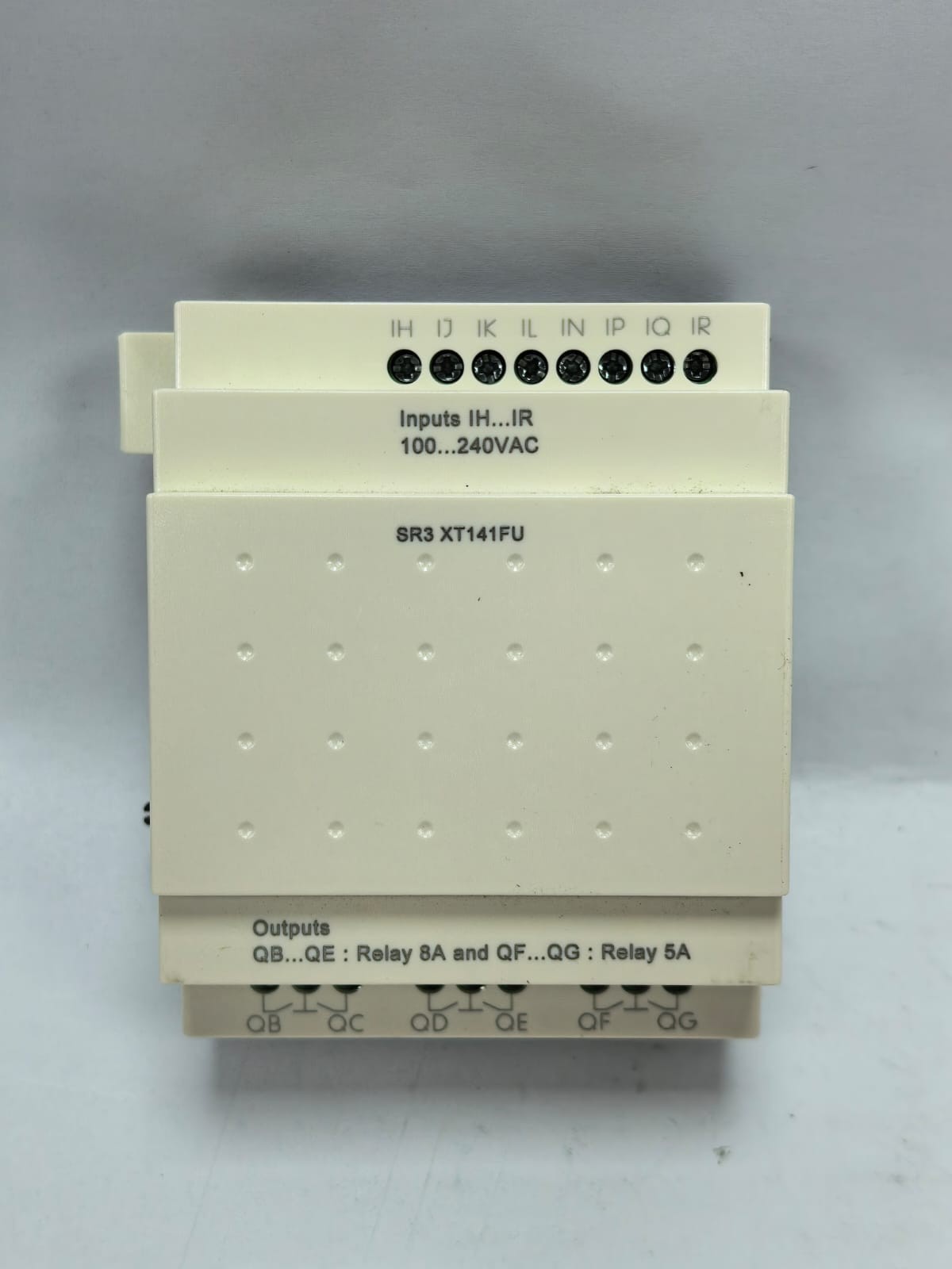 Telemecanique SR3 XT141FU TELEMECANIQUE SR3 XT141FU EXPANSION MODULE 1