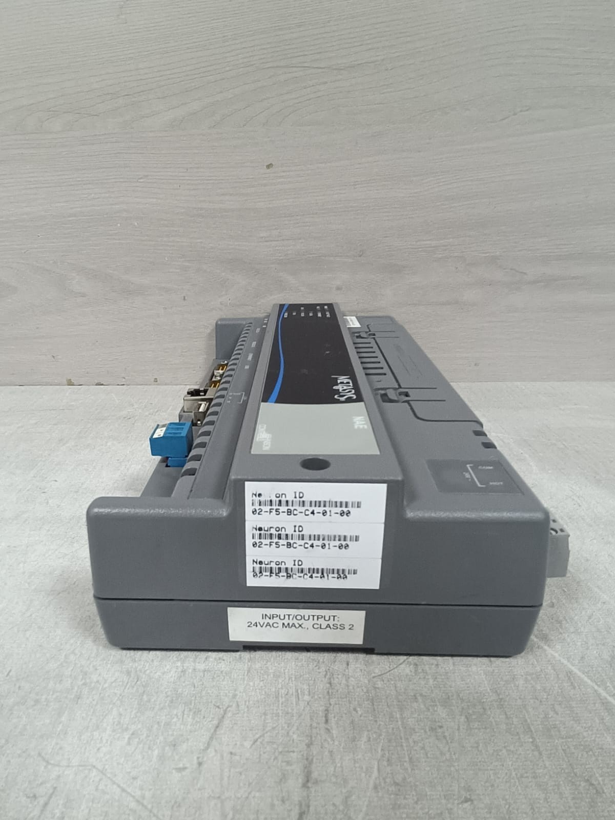 Johnson Controls MS-NAE4520-2 Johnson Controls MS-NAE4520-2 Metasys Network Automation Engine Control 8