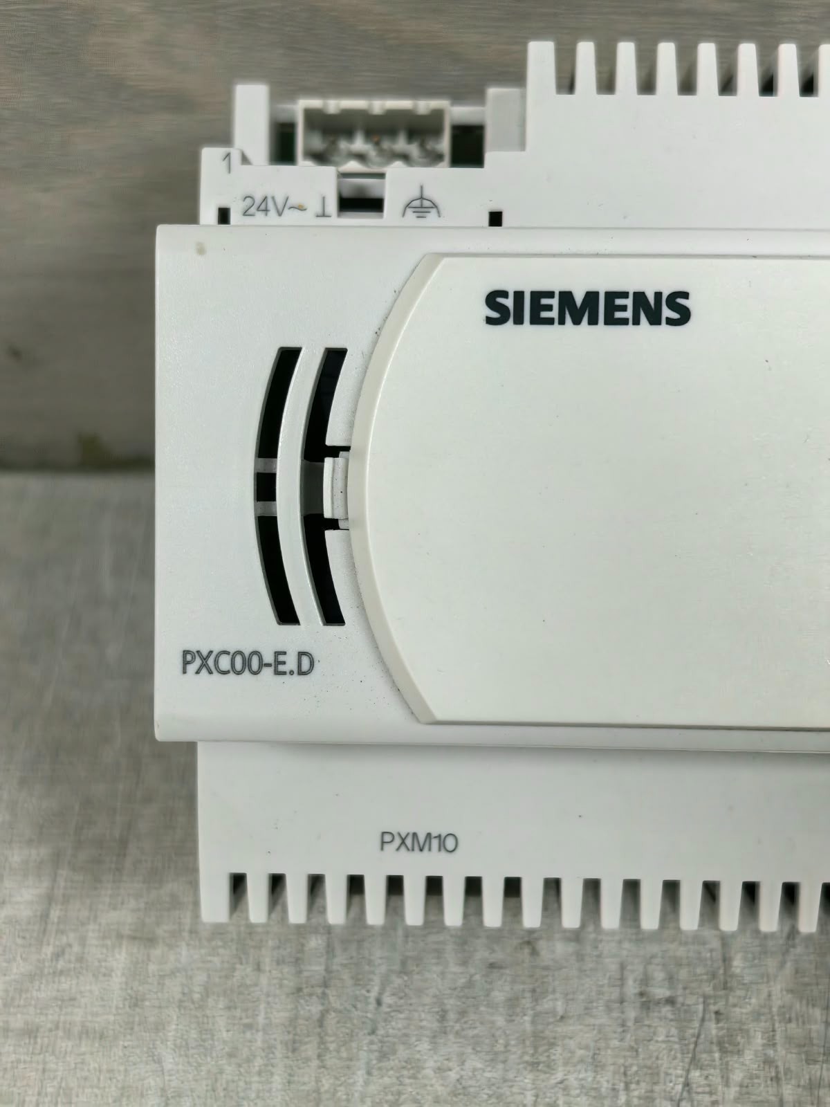 Siemens PXC00-E.D SIEMENS PXC00-E.D FW: V4.00.080 BACNET/IP SYSTEM CONTROLLER 3