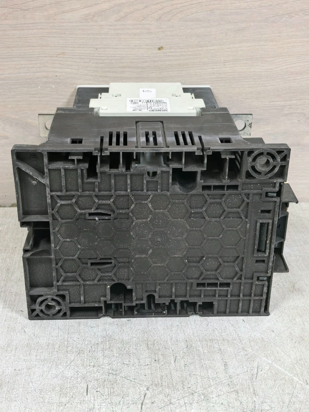 Siemens 3RT1055-6NB36 SIEMENS SIRIUS 3RT1055-6NB36 AC POWER CONTACTOR 10