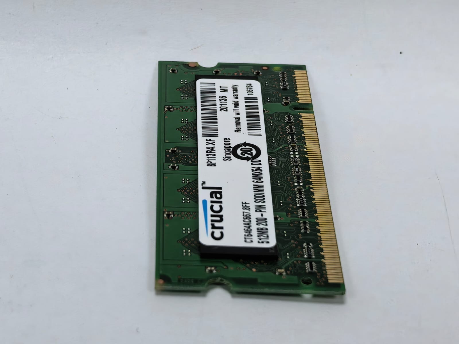 Crucial 200-PIN SODIMM 64MX64 DDR2 PC2-5300 CRUCIAL 512MB 200-PIN SODIMM 64MX64 DDR2 PC2 6