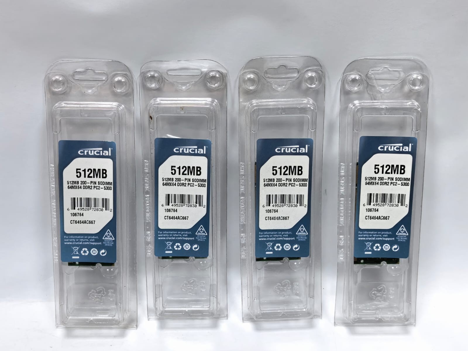 Crucial 200-PIN SODIMM 64MX64 DDR2 PC2-5300 CRUCIAL 512MB 200-PIN SODIMM 64MX64 DDR2 PC2 1