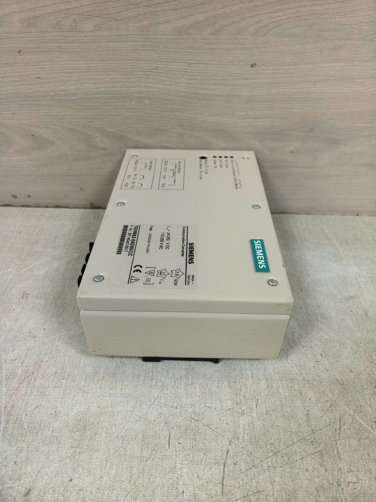 Siemens 7XV5662-0AD00/CC SIEMENS 7XV5662-0AD00/CC COMMUNICATION CONVERTER 24-250VDC 6