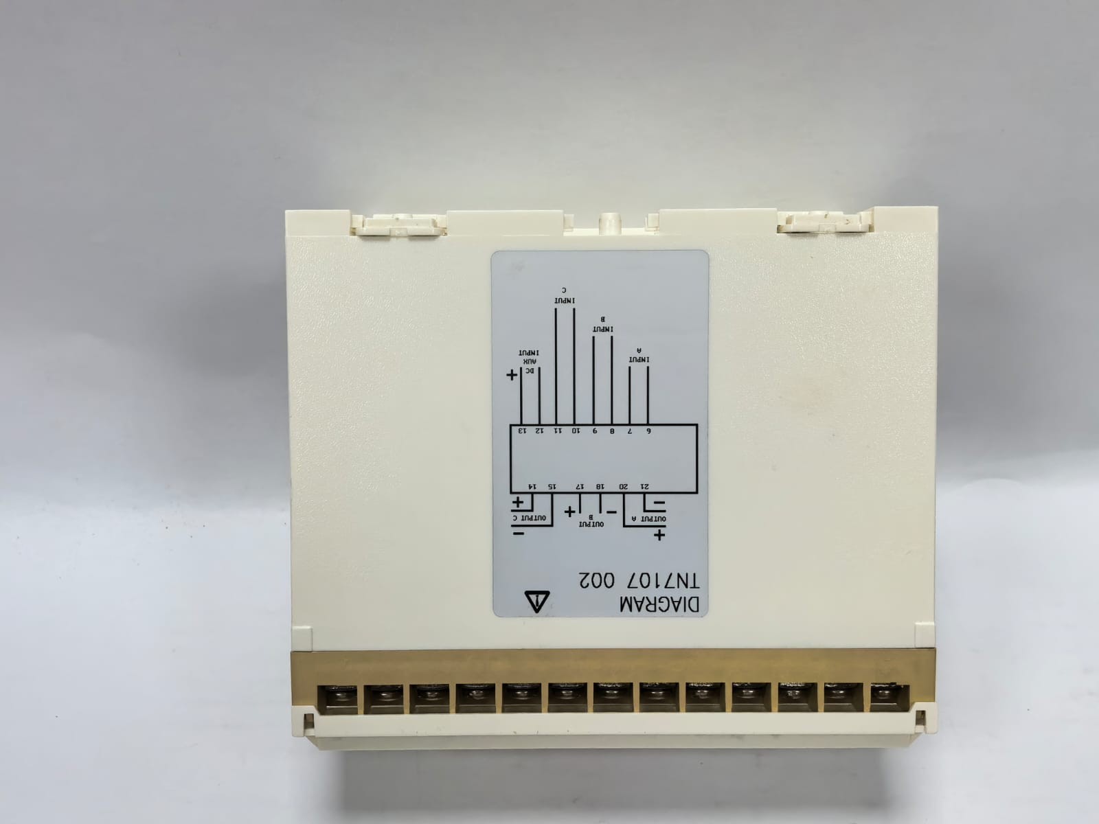 ALSTOM 3VFAU6500A ALSTOM ISTAT 300 VOLTAGE TRANSDUCER 3VFAU6500A 6