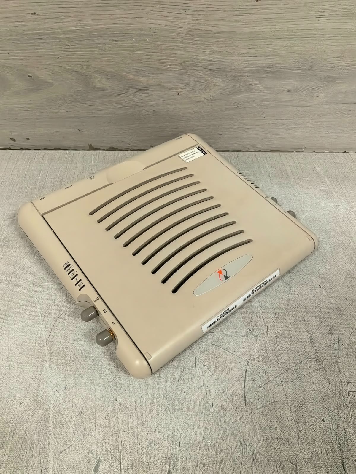 Aruba Networks AP70 ARUBA NETWORKS AP70 OMNI WIRELESS ACCESS POINT 4